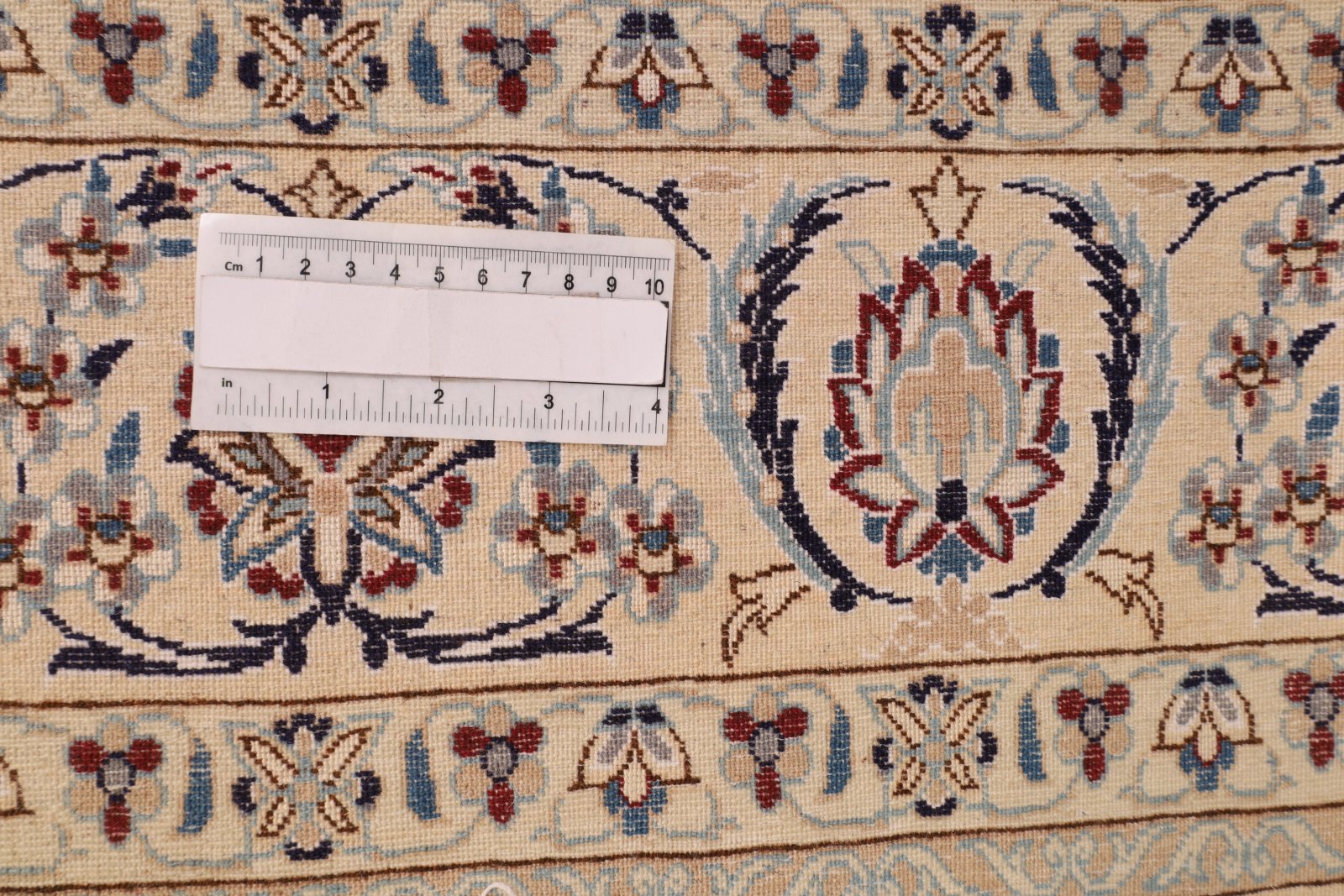 Antiker Nain Perserteppich, 182 × 115 cm, Wolle