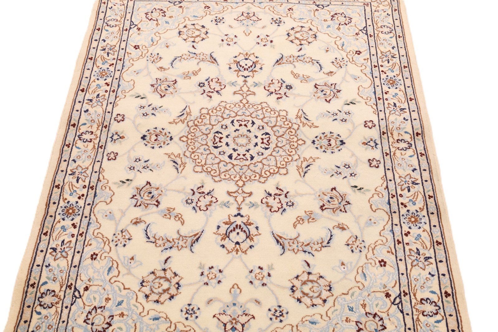 Nain Perserteppich aus Iran, 145 × 97 cm