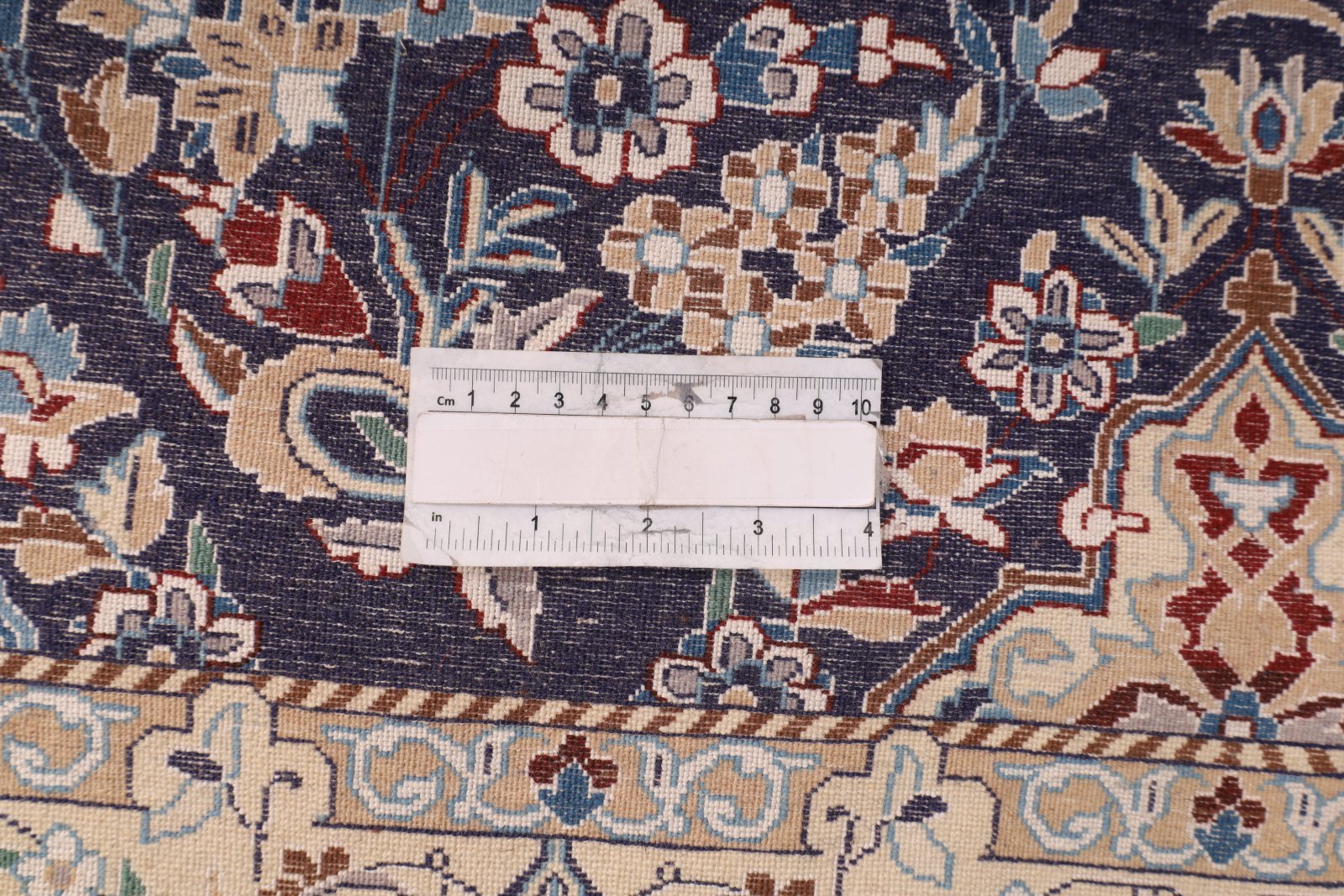 Handgewebter Nain Perserteppich 225 × 99 cm