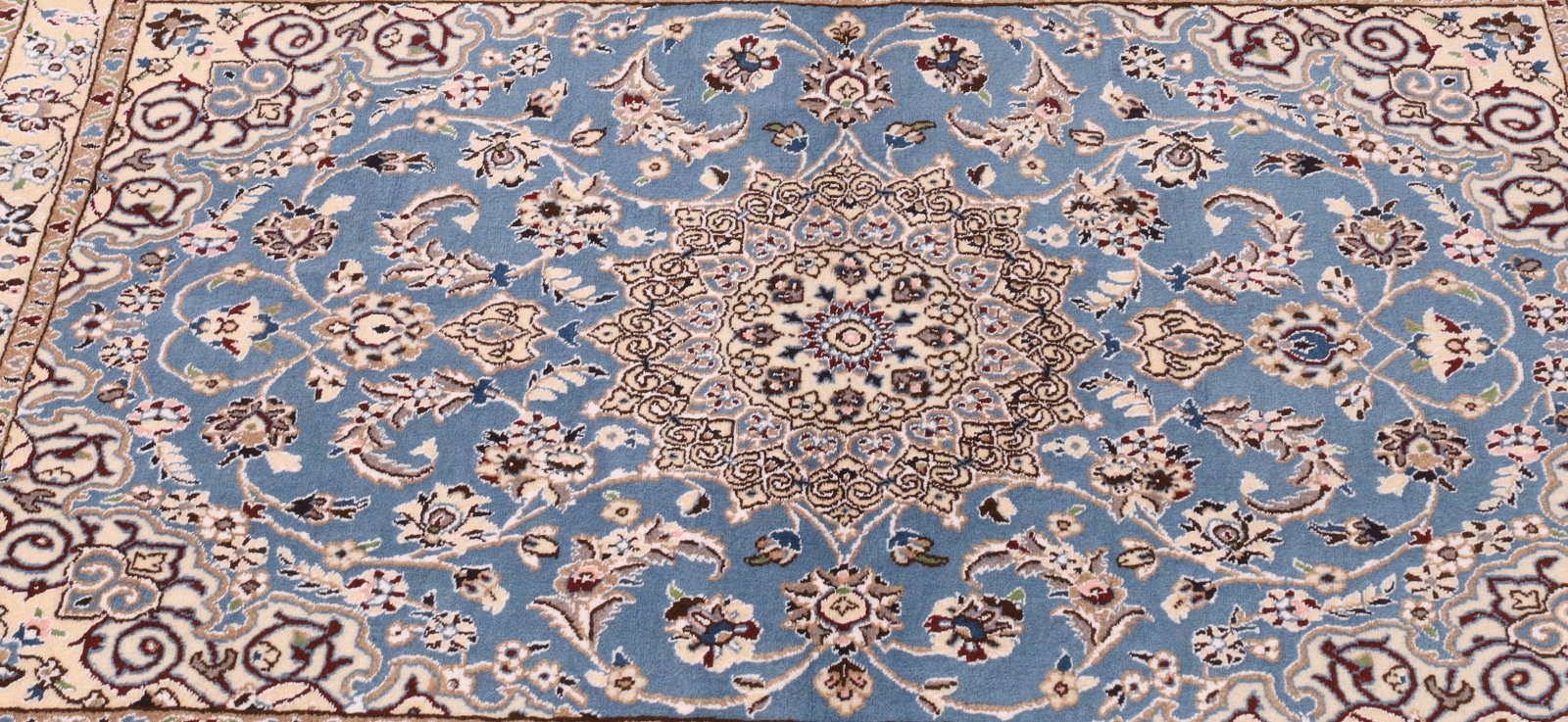 Handgeknüpfter Nain Perserteppich 148 × 98 cm
