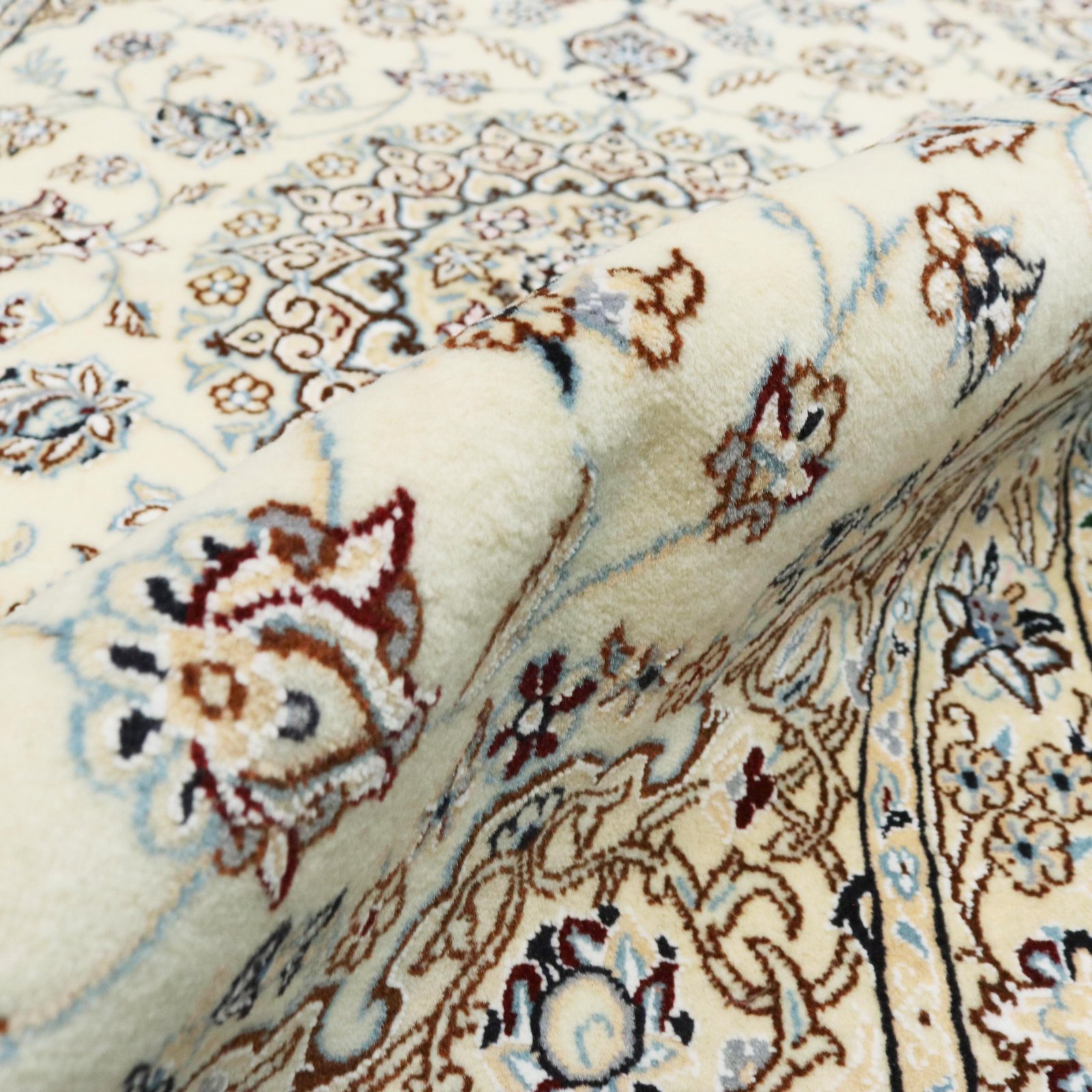 Nain Perserteppich aus Iran, 156 × 99 cm