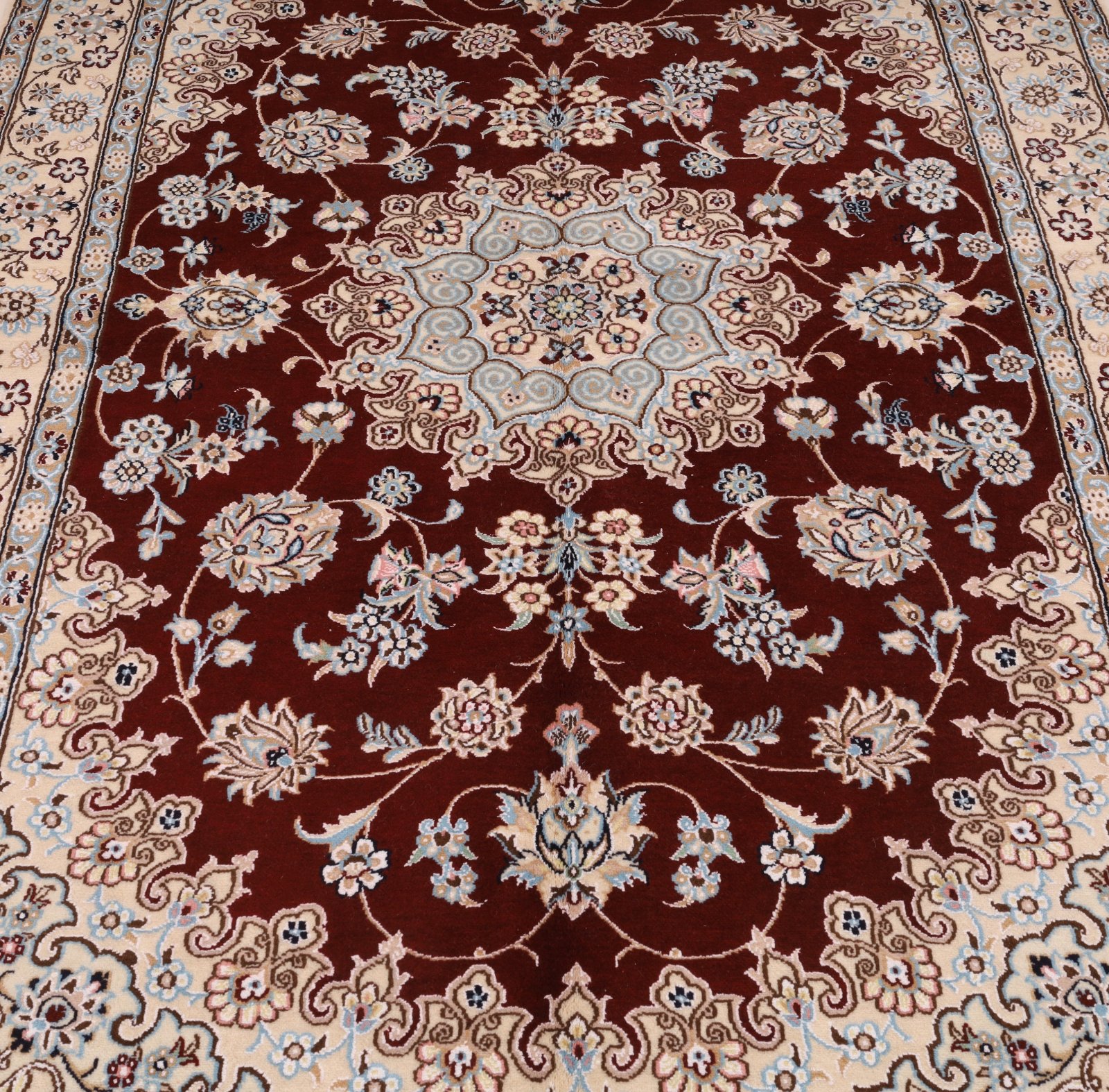 Nain Perserteppich 241 × 153 cm aus Wolle & Seide, handgeknüpft