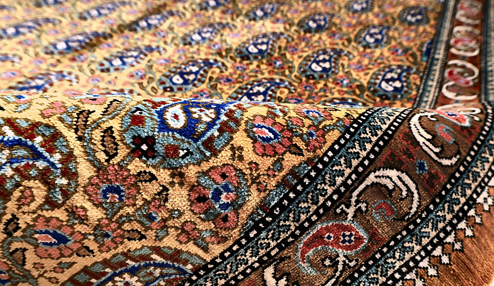 Handgeknüpfter Ghom Perserteppich 117 × 80 cm