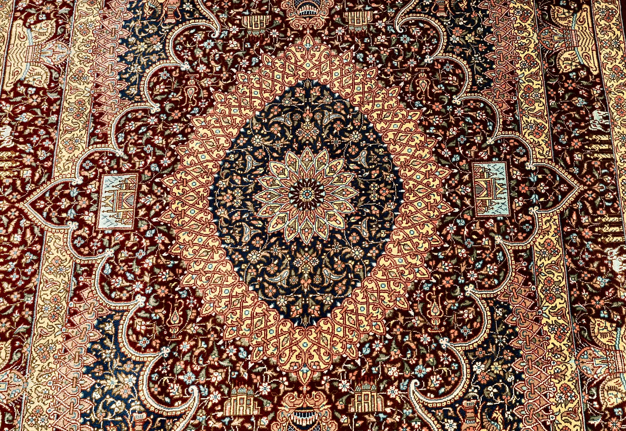 Handgeknüpfter Ghom Perserteppich, 118 × 80 cm, Seide