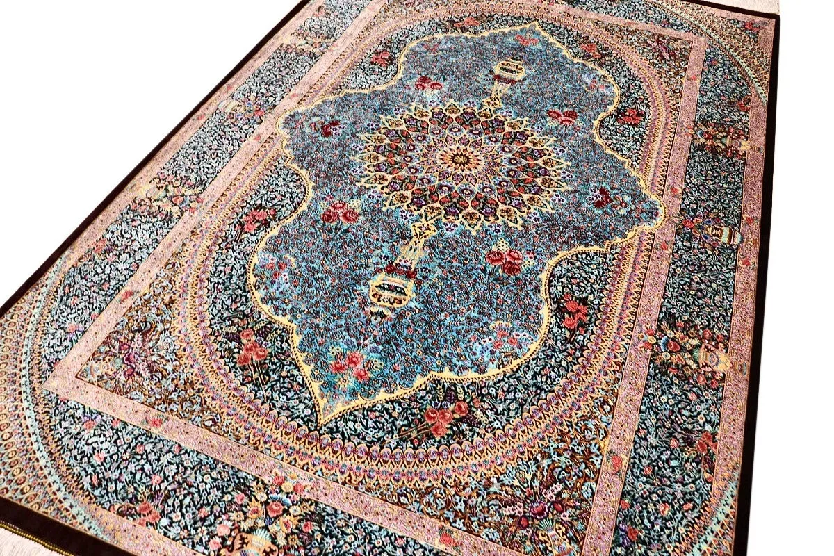 Ghom Perserteppich 200 × 133 cm aus Seide, handgeknüpft