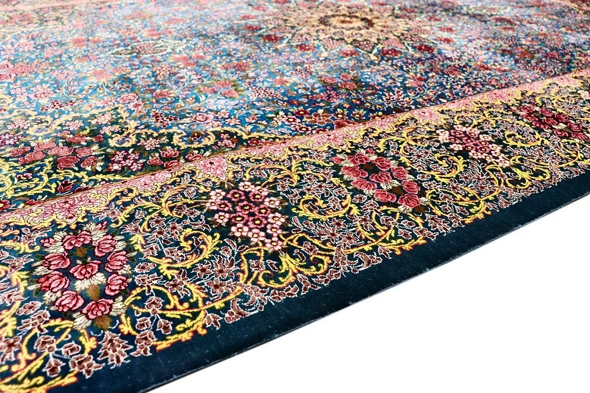 Ghom Perserteppich aus Iran, 200 × 135 cm