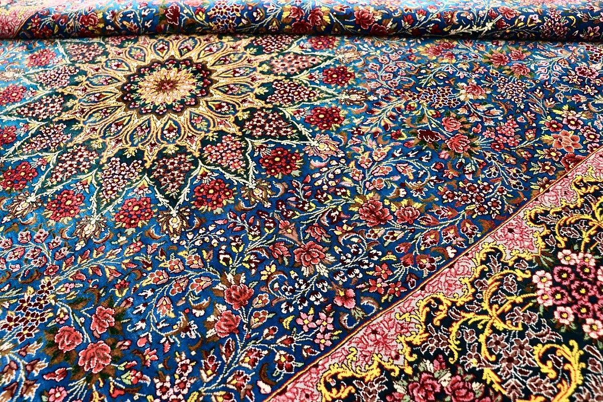Ghom Perserteppich aus Iran, 200 × 135 cm