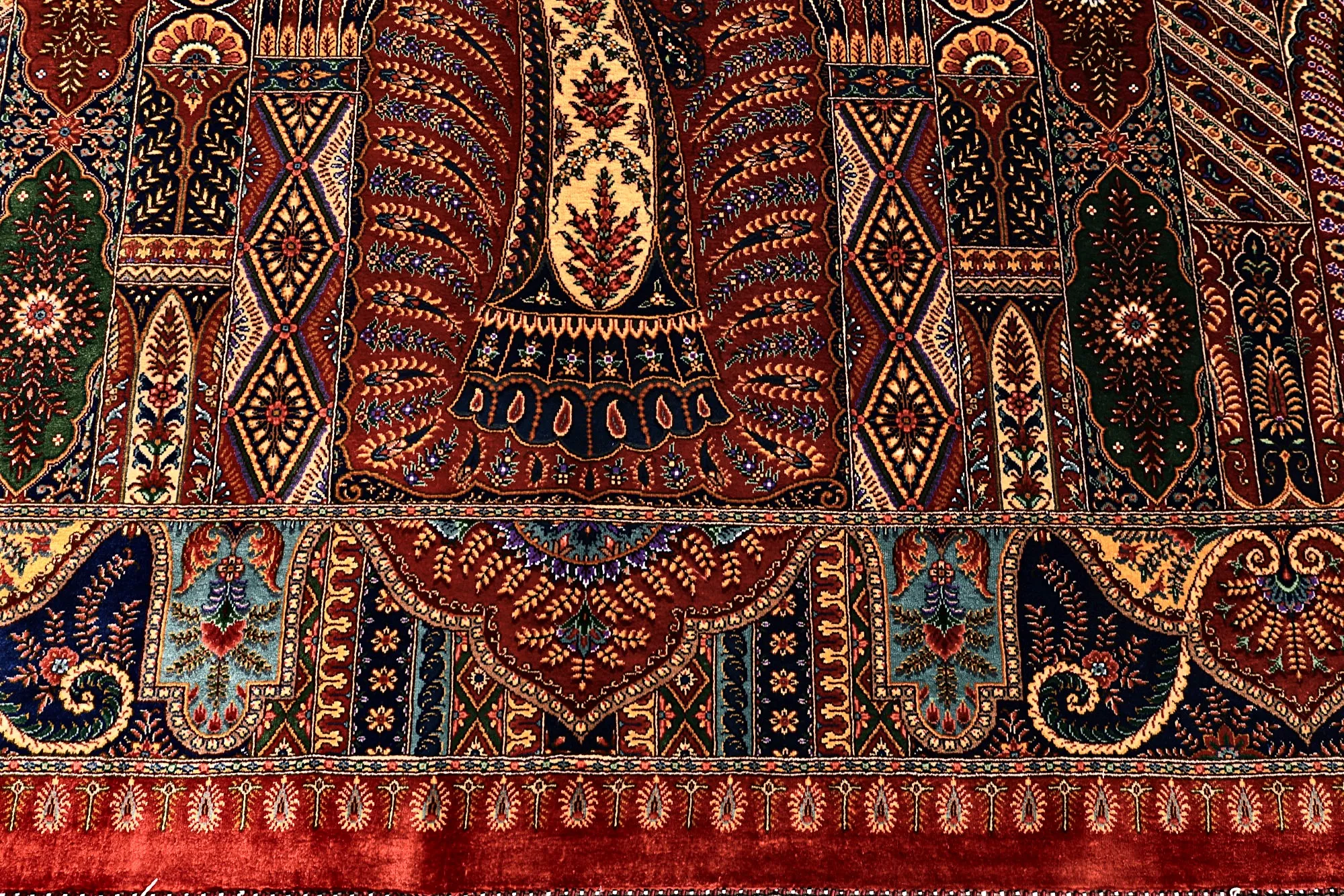 Handgeknüpfter Ghom Perserteppich, 205 × 140 cm, Seide