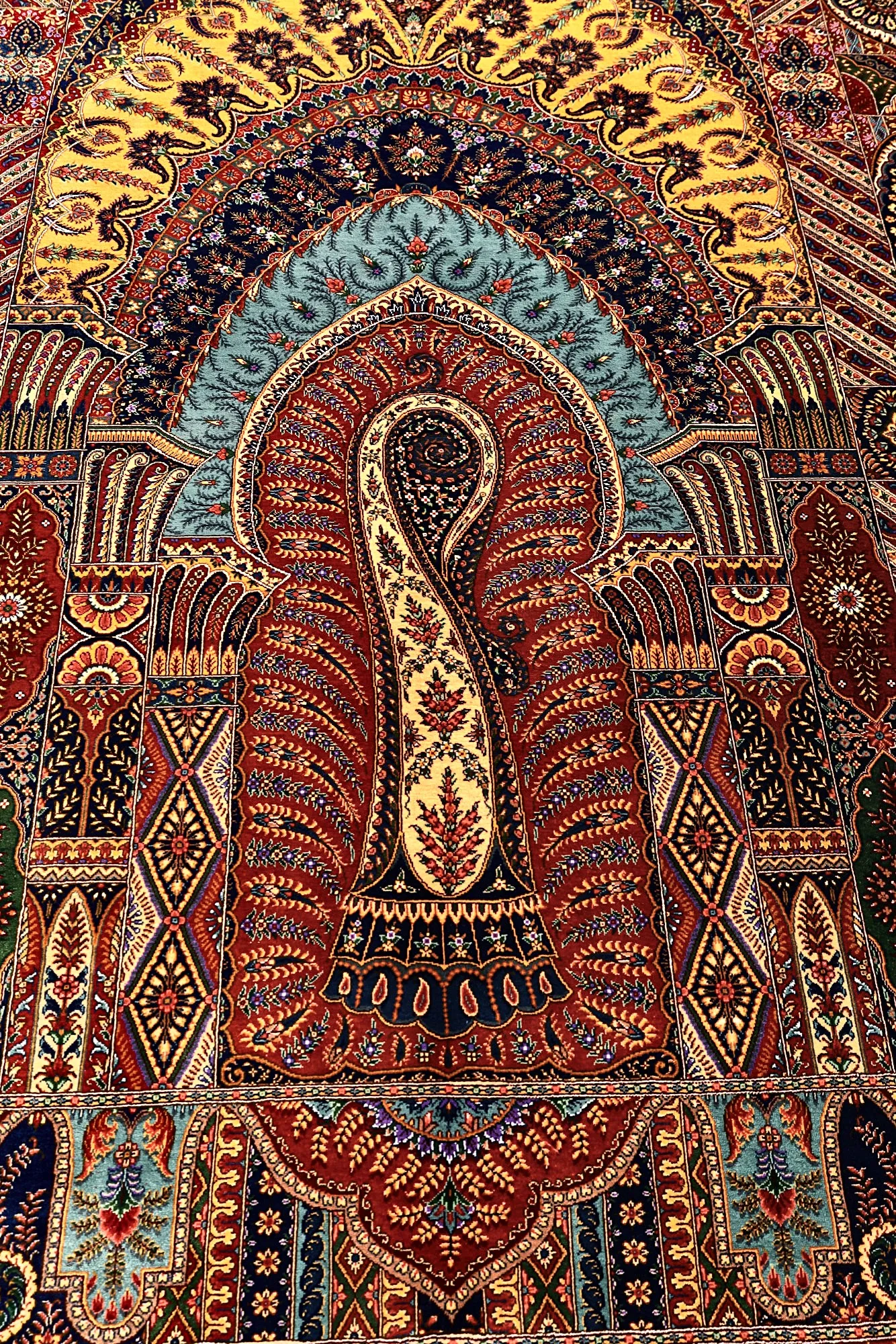 Handgeknüpfter Ghom Perserteppich, 205 × 140 cm, Seide