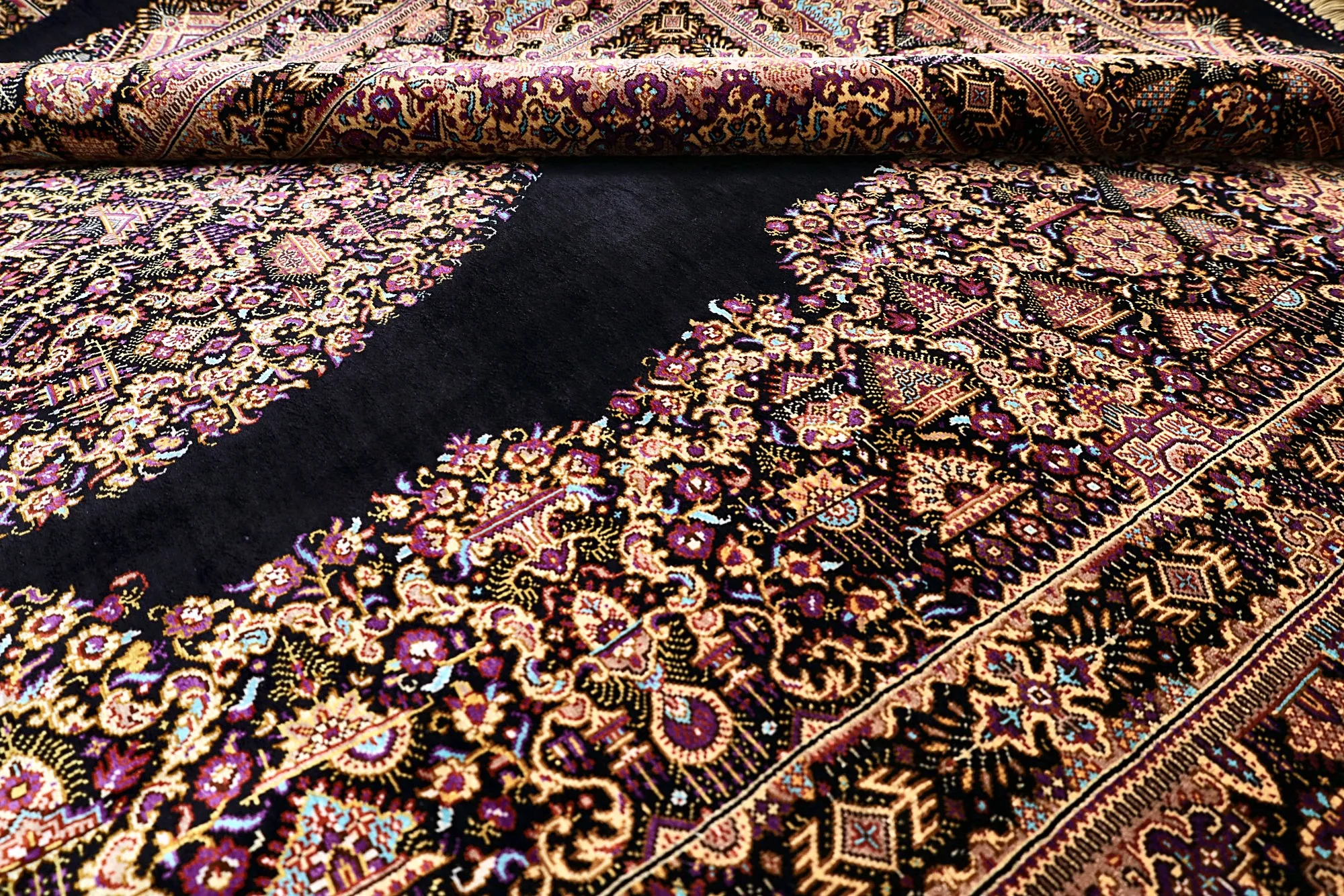 Ghom Perserteppich aus Iran, 205 × 135 cm