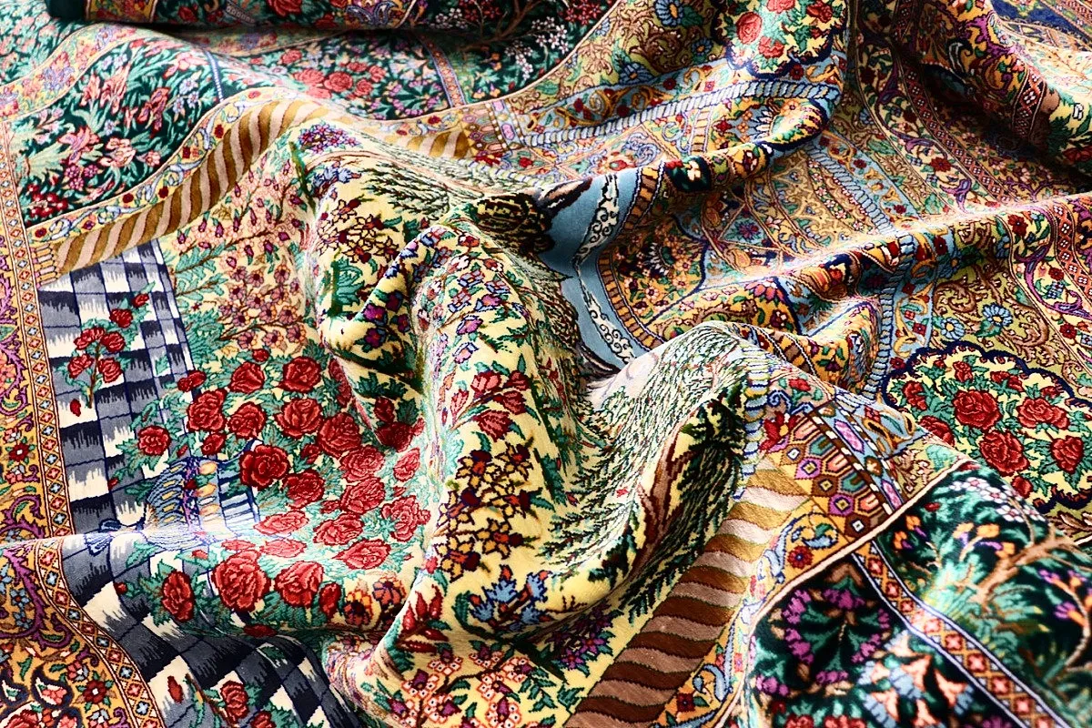 Ghom Perserteppich aus Iran, 200 × 133 cm