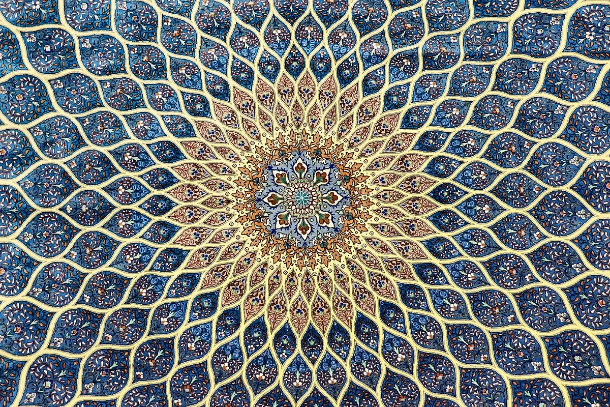Handgeknüpfter Ghom Perserteppich, 353 × 245 cm, Seide