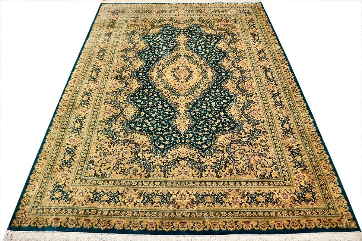 Handgeknüpfter Ghom Perserteppich, 325 × 255 cm, Seide