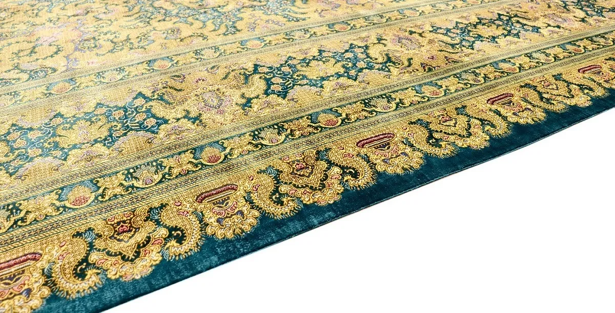 Handgeknüpfter Ghom Perserteppich, 325 × 255 cm, Seide