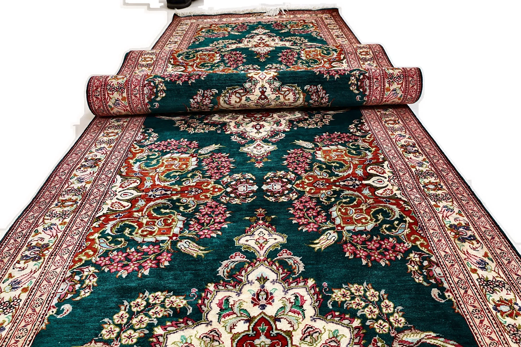 Handgeknüpfter Ghom Perserteppich, 400 × 80 cm, Seide