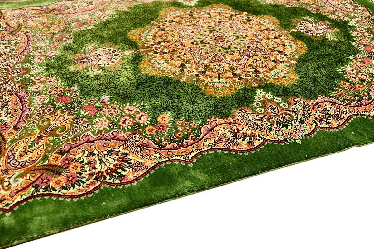 Perserteppich 97 × 64 cm aus Seide, handgeknüpft