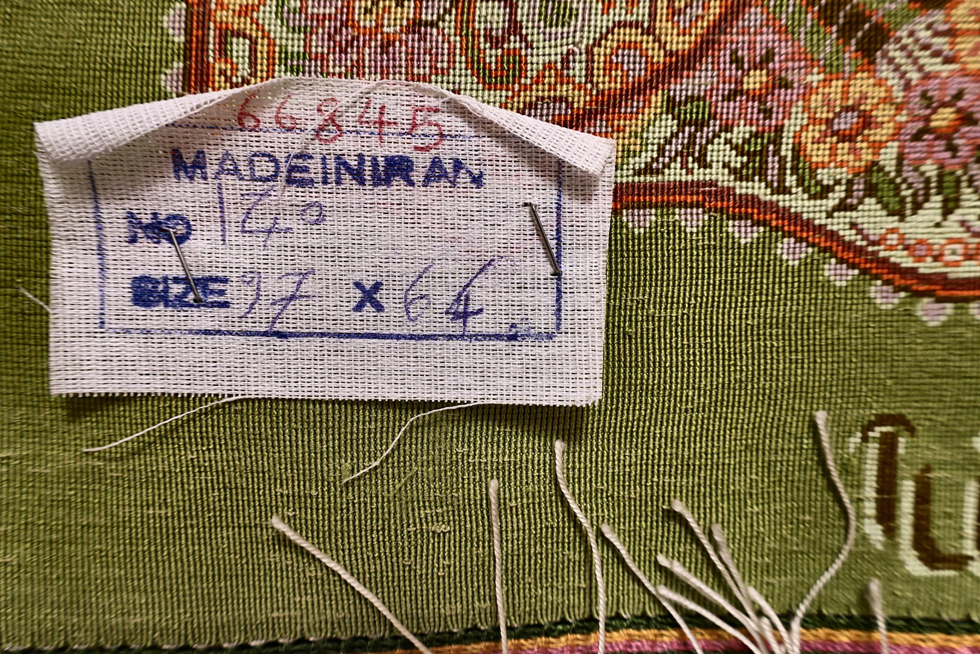 Perserteppich aus Iran, 97 × 64 cm