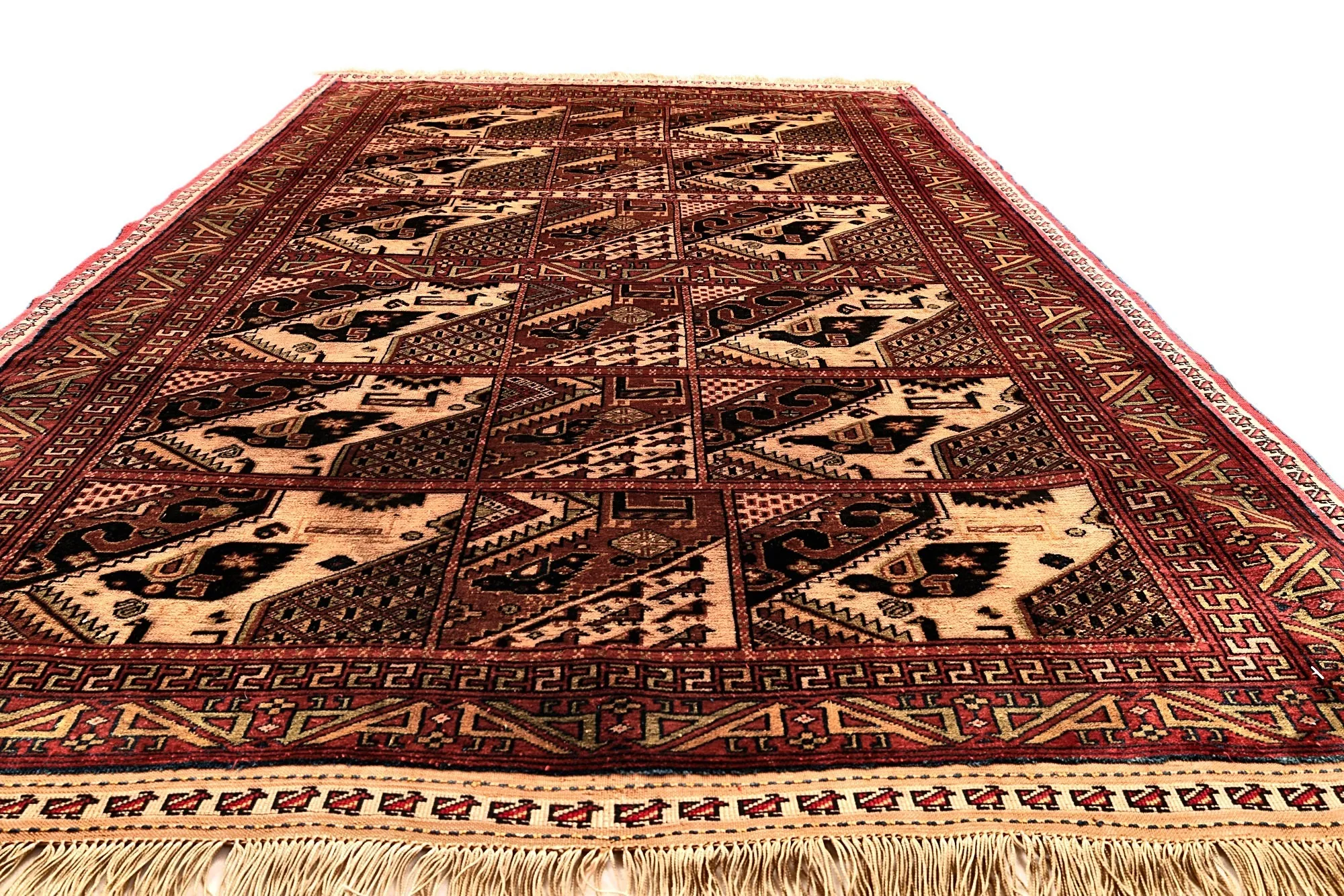 Perserteppich aus Iran, 146 × 103 cm