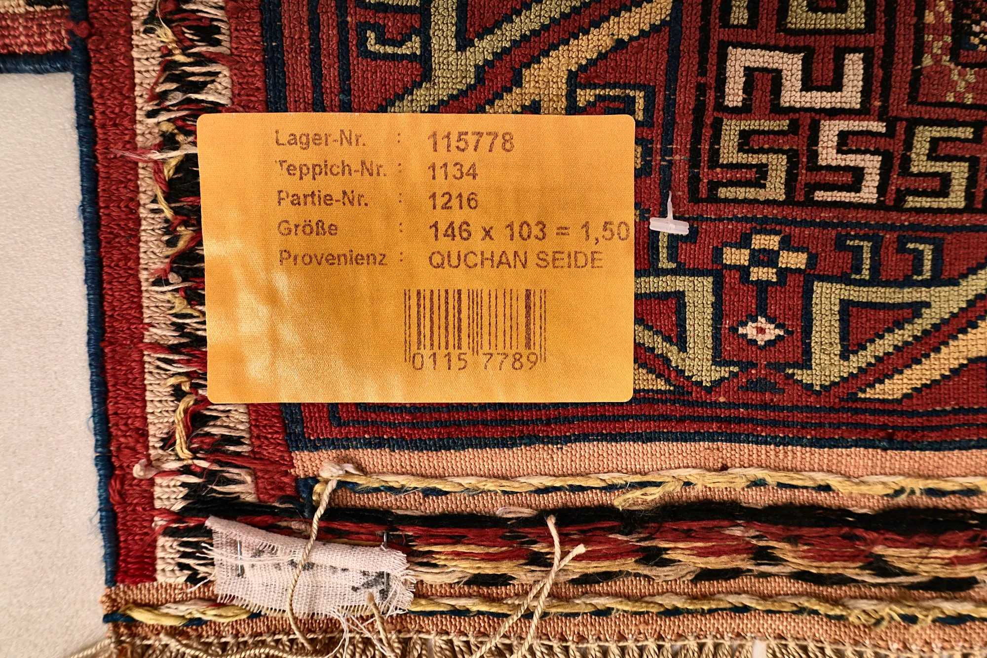 Perserteppich aus Iran, 146 × 103 cm