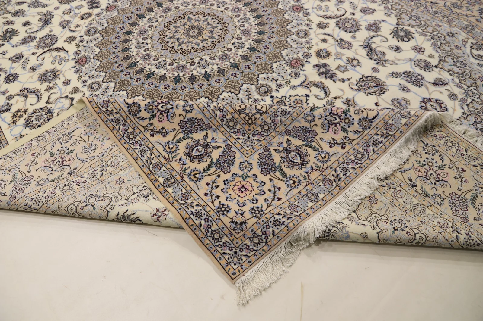 Orientteppich aus dem Orient, 410 × 312 cm