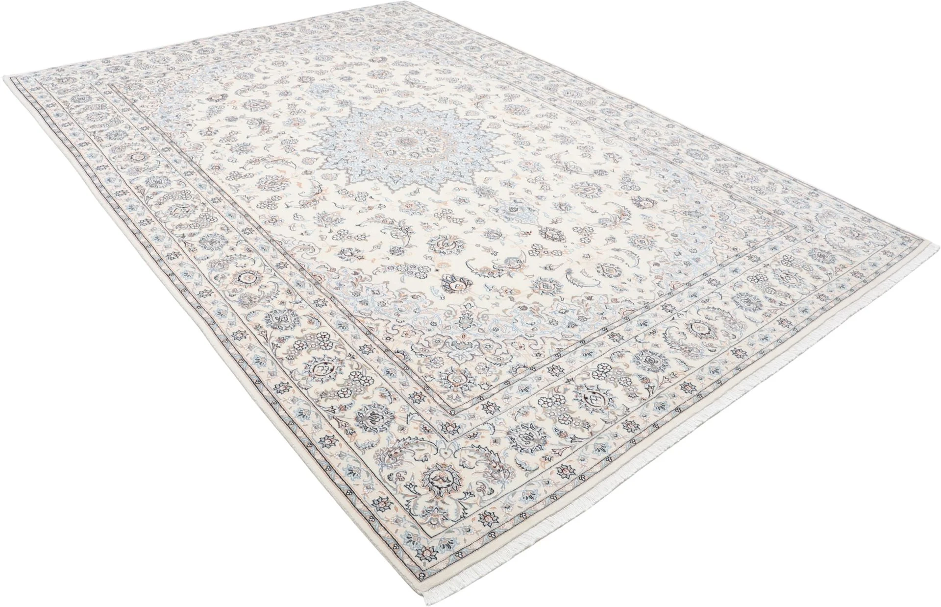 Nain Perserteppich aus Iran, 247 × 350 cm