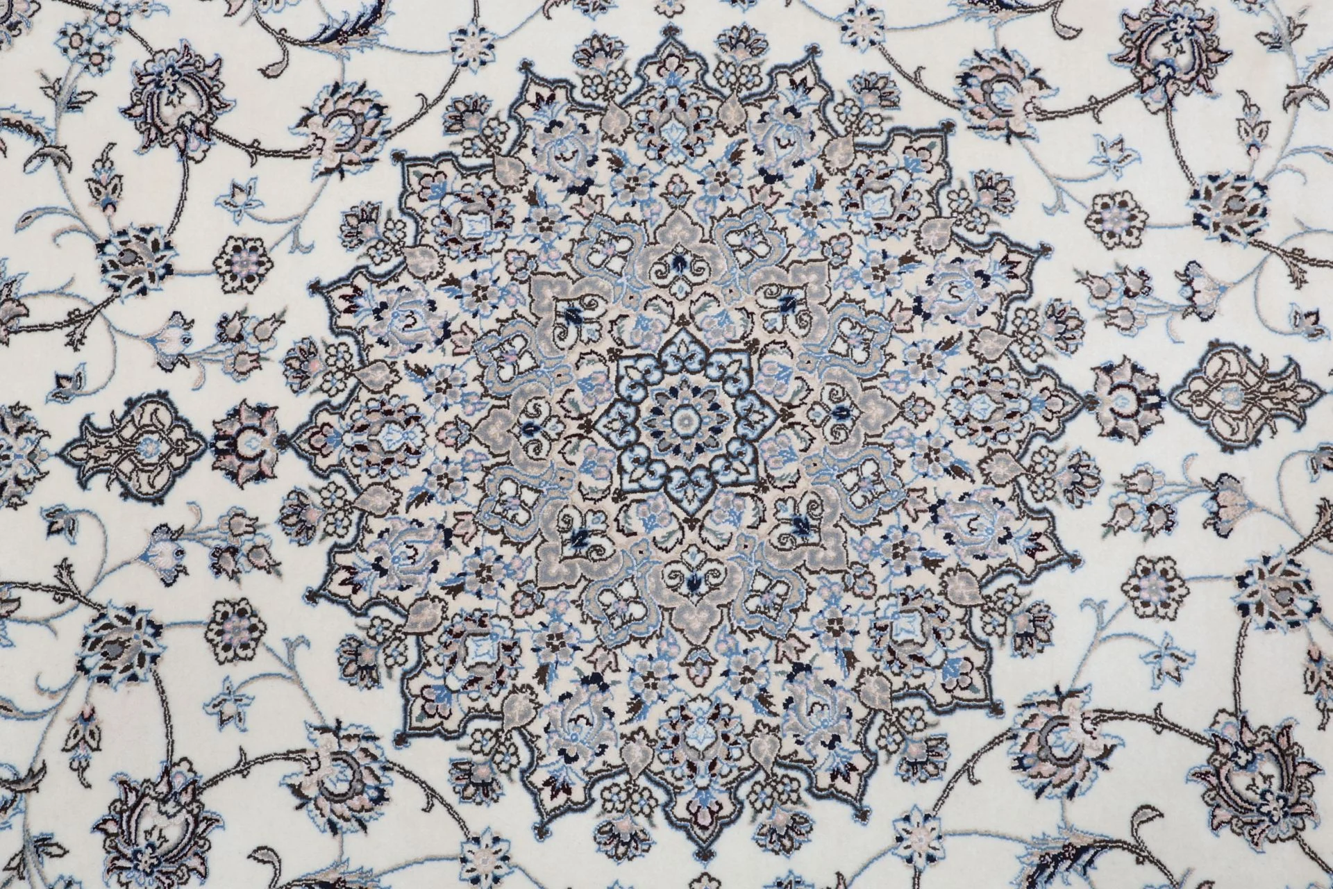 Handgeknüpfter Nain Perserteppich, 258 × 350 cm, Wolle & Seide