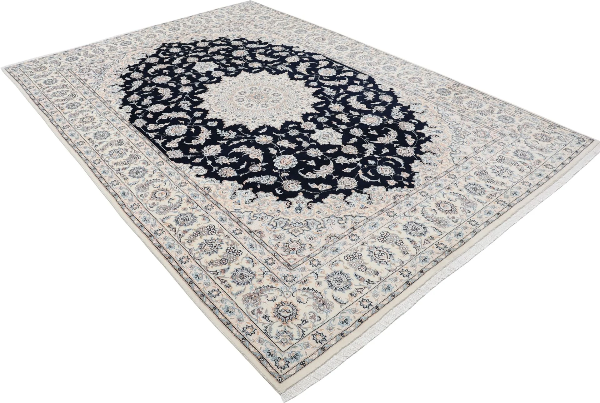 Nain Perserteppich 250 × 350 cm aus Wolle & Seide, handgeknüpft