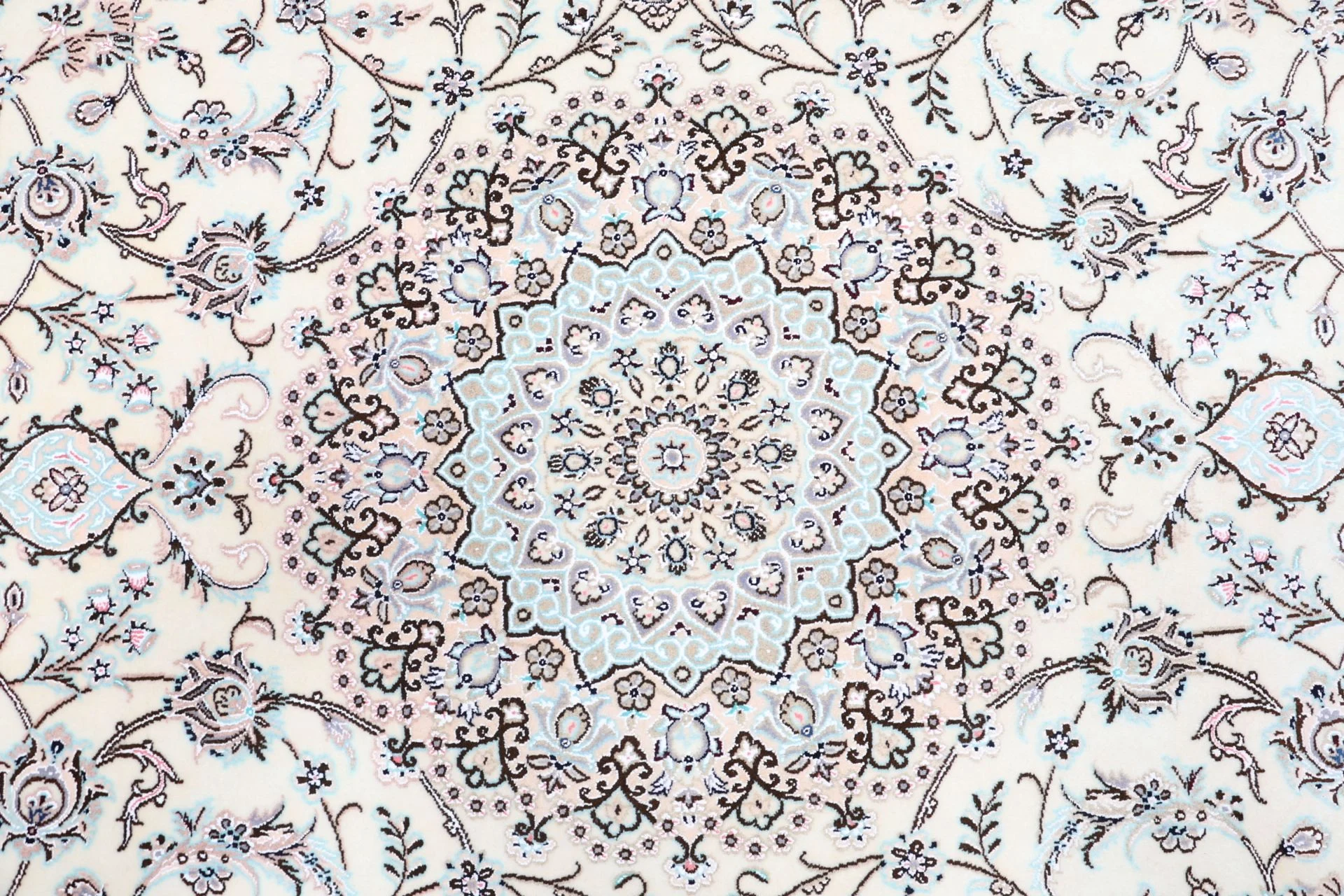 Handgeknüpfter Nain Perserteppich, 202 × 310 cm, Wolle & Seide