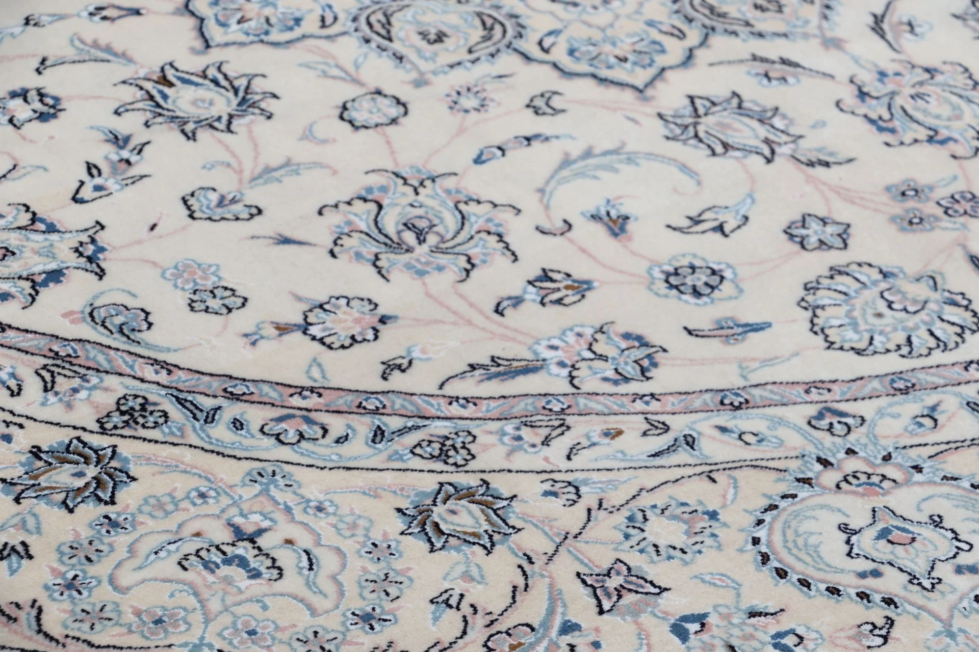 perserteppich-nain-255-x-255-cm-schurwolle-handgeknupft-rund-53 Nain Perserteppich aus Iran, 255 × 255 cm