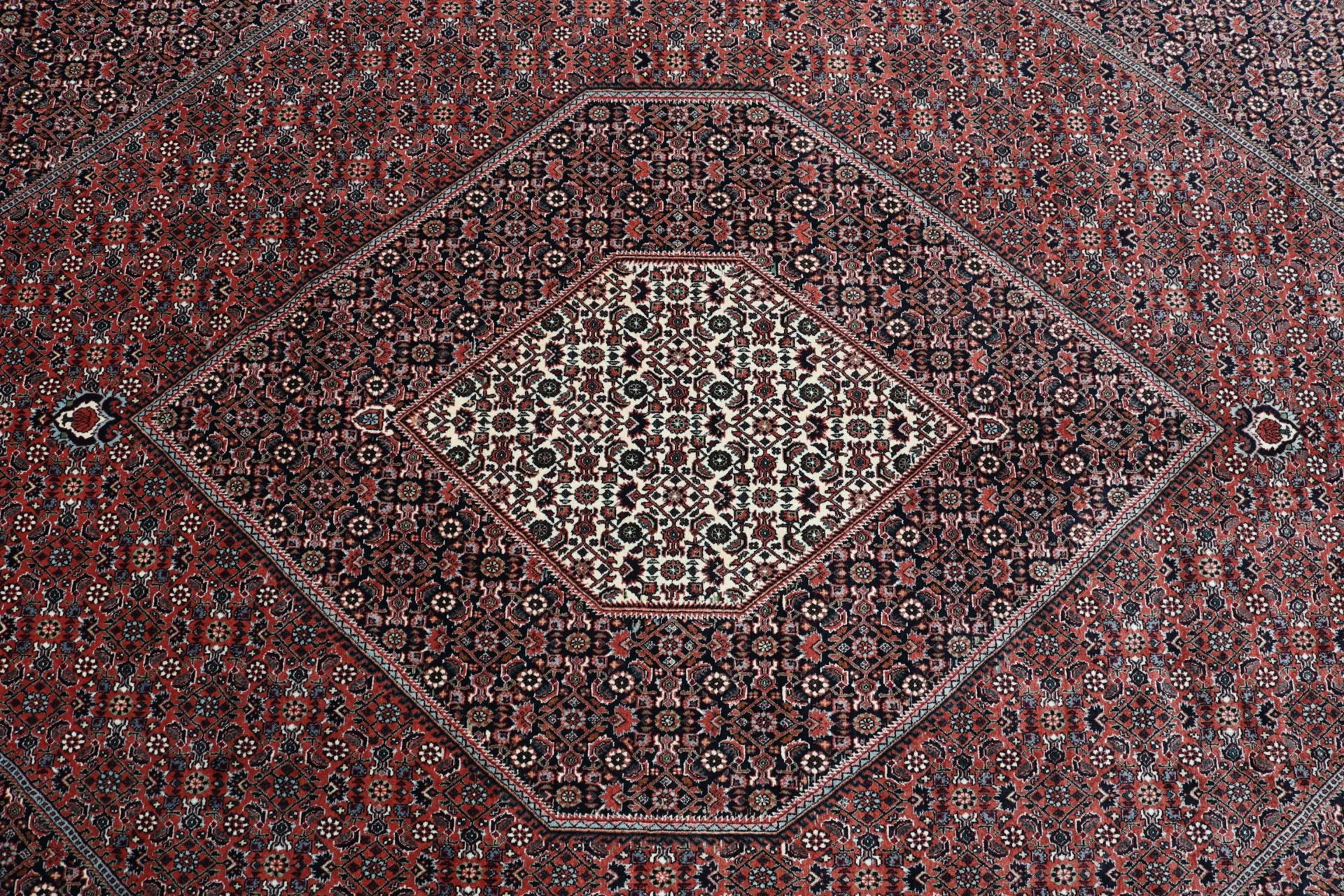 Bijar Perserteppich 253 × 355 cm aus Wolle & Seide, handgeknüpft