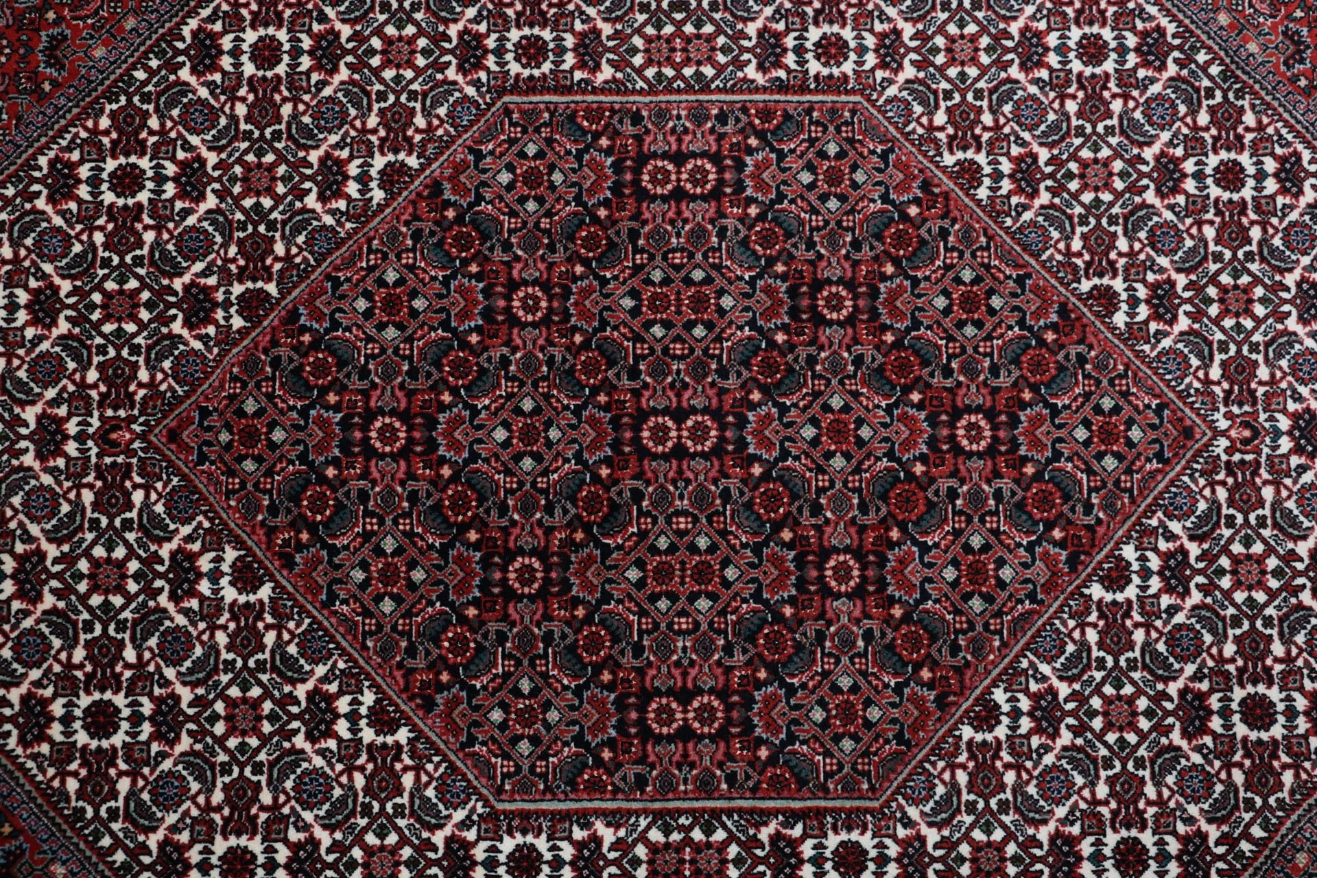 Bijar Perserteppich aus Iran, 255 × 297 cm
