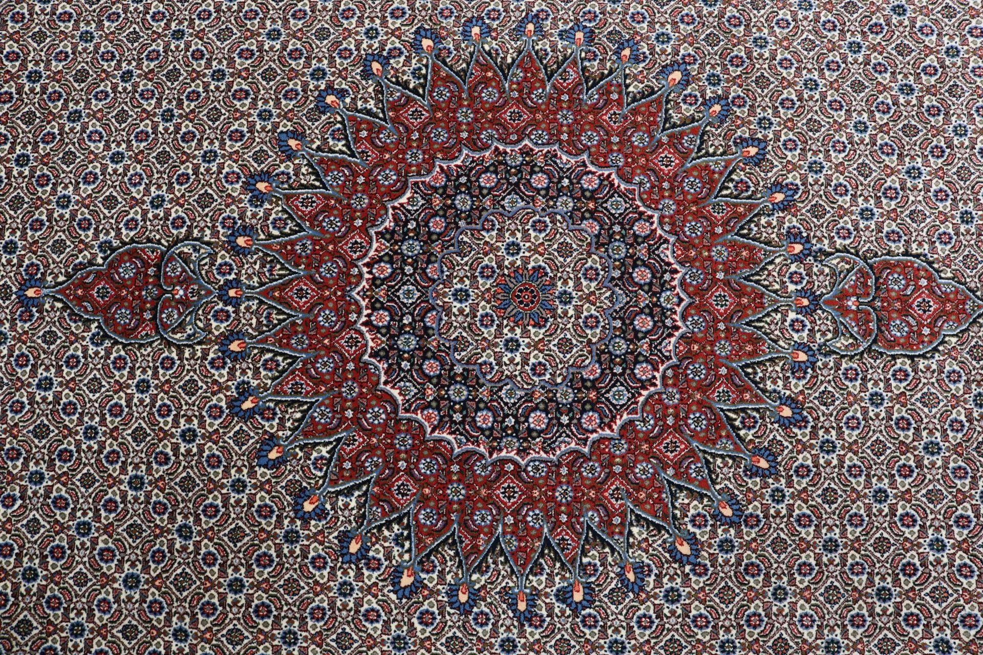 Handgeknüpfter Moud Perserteppich 255 × 363 cm