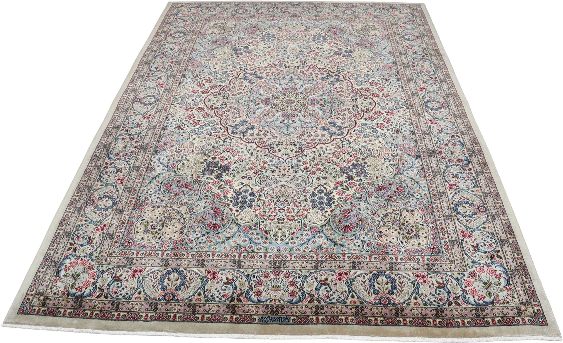 Kerman Perserteppich 250 × 360 cm aus Wolle & Seide, handgeknüpft