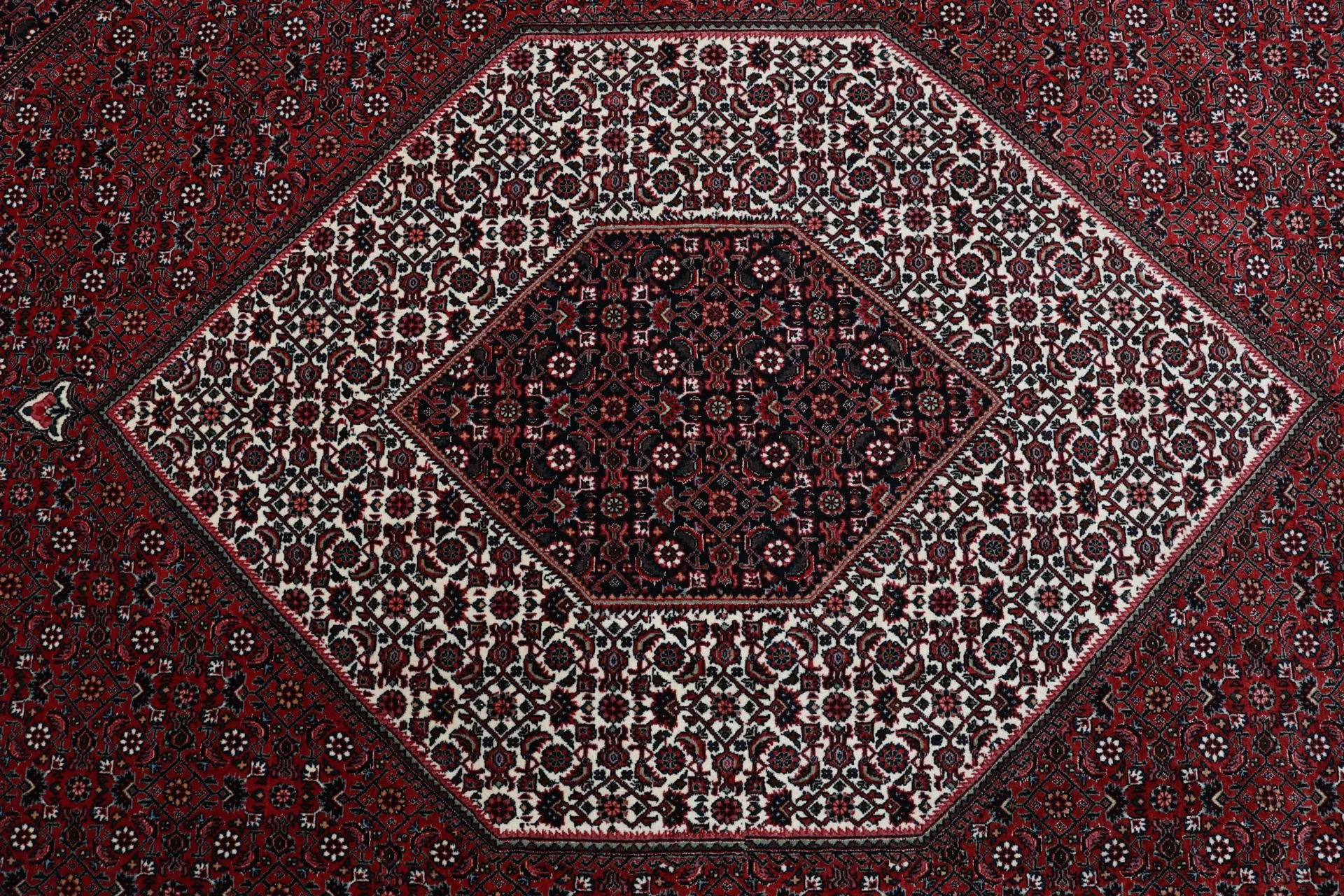 Handgeknüpfter Bijar Perserteppich 255 × 305 cm