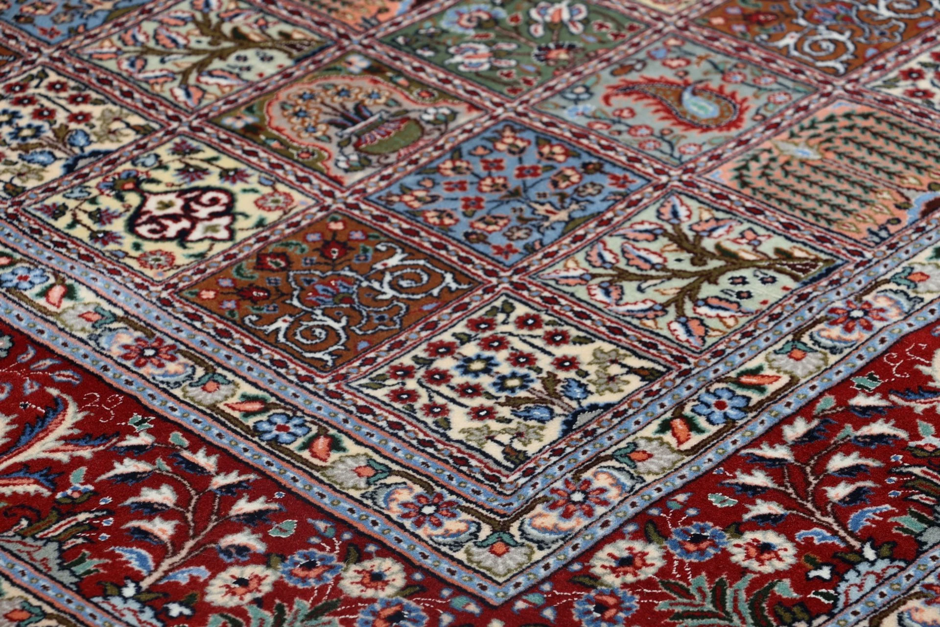 Moud Perserteppich aus Iran, 210 × 300 cm