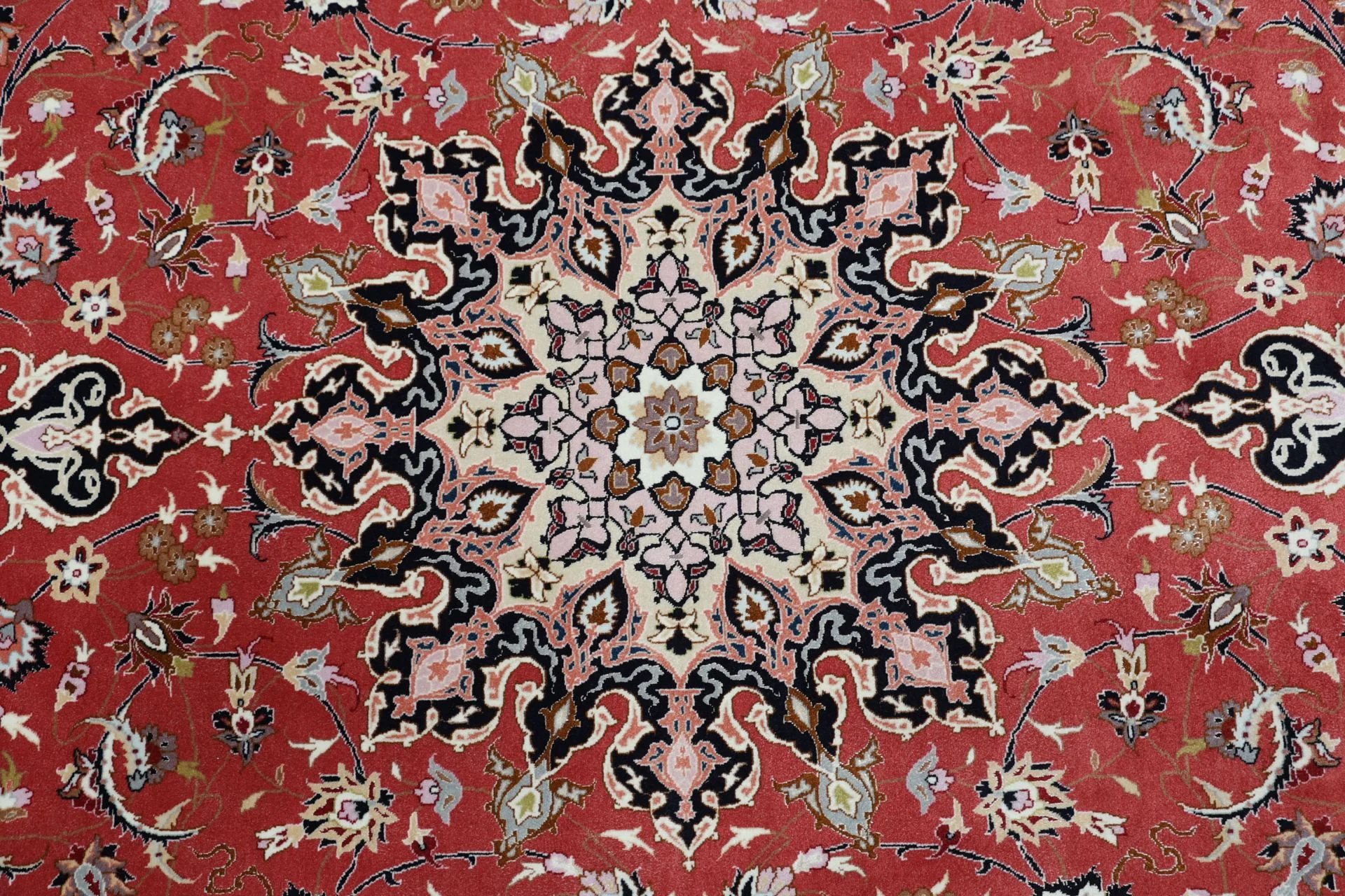 Handgeknüpfter Täbriz Perserteppich, 200 × 302 cm, Wolle & Seide