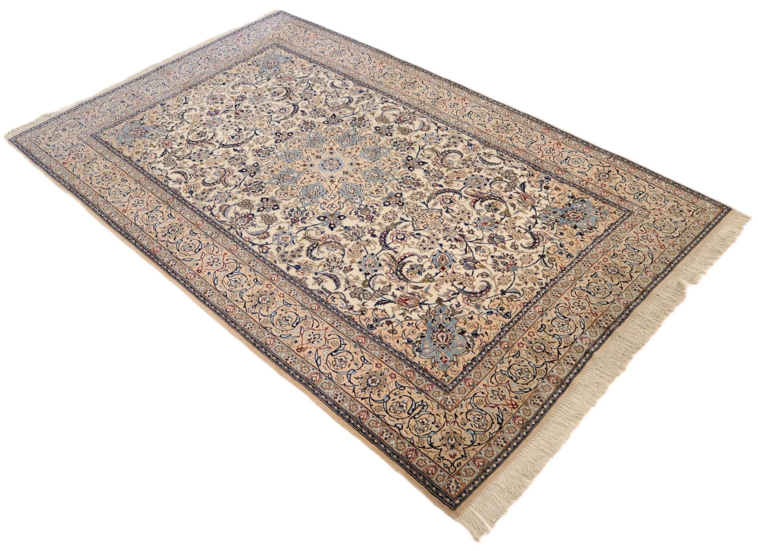 Handgeknüpfter Nain Perserteppich 330 × 208 cm