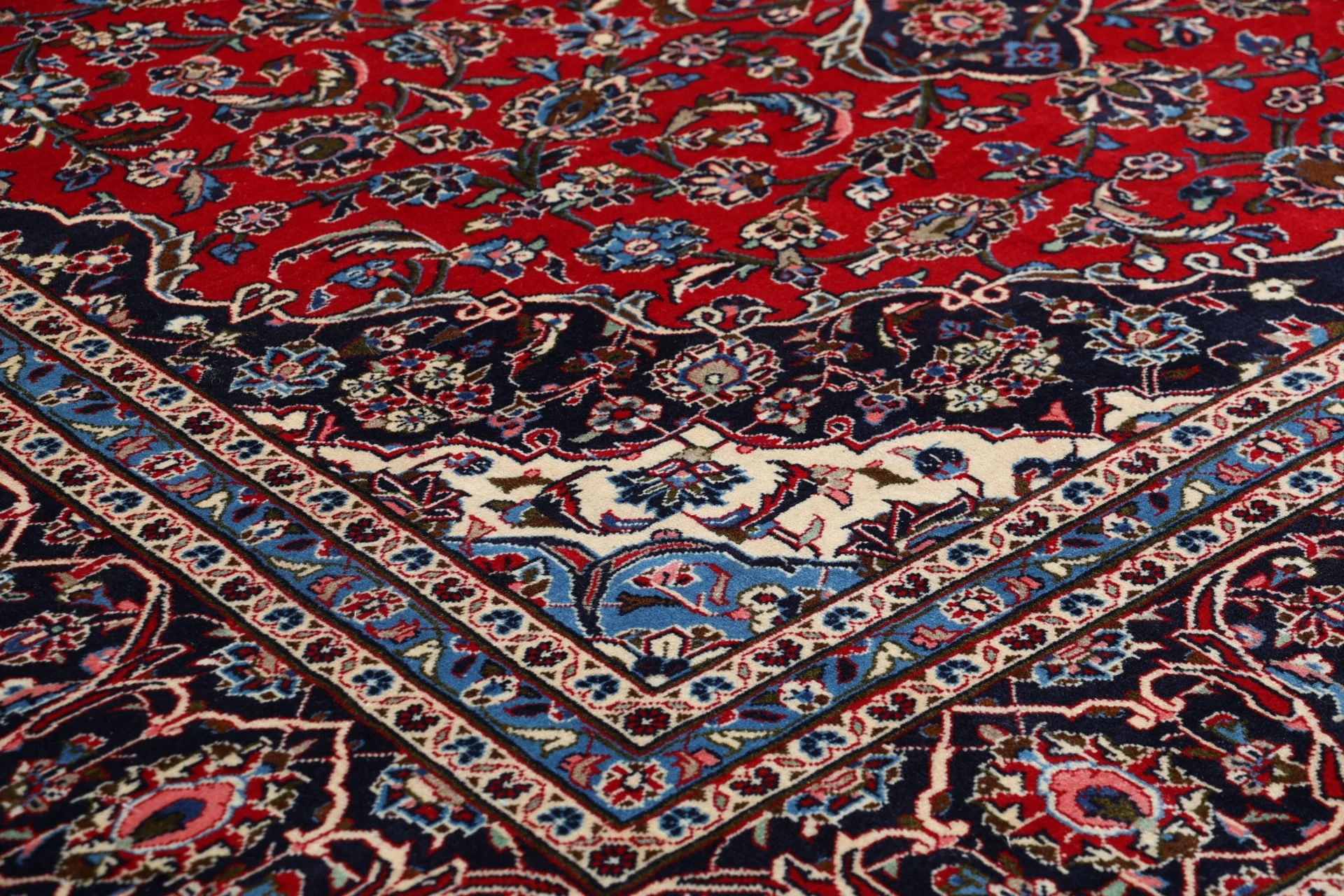 perserteppich-kashan-245-x-350-cm-schurwolle-handgeknupft-13 Handgeknüpfter Kashan Perserteppich 245 × 350 cm