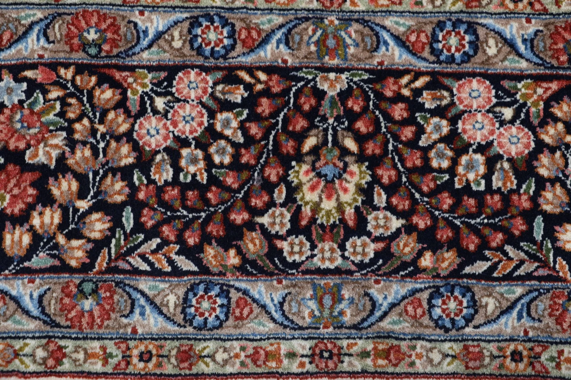 Handgeknüpfter Kerman Perserteppich, 220 × 280 cm, Wolle