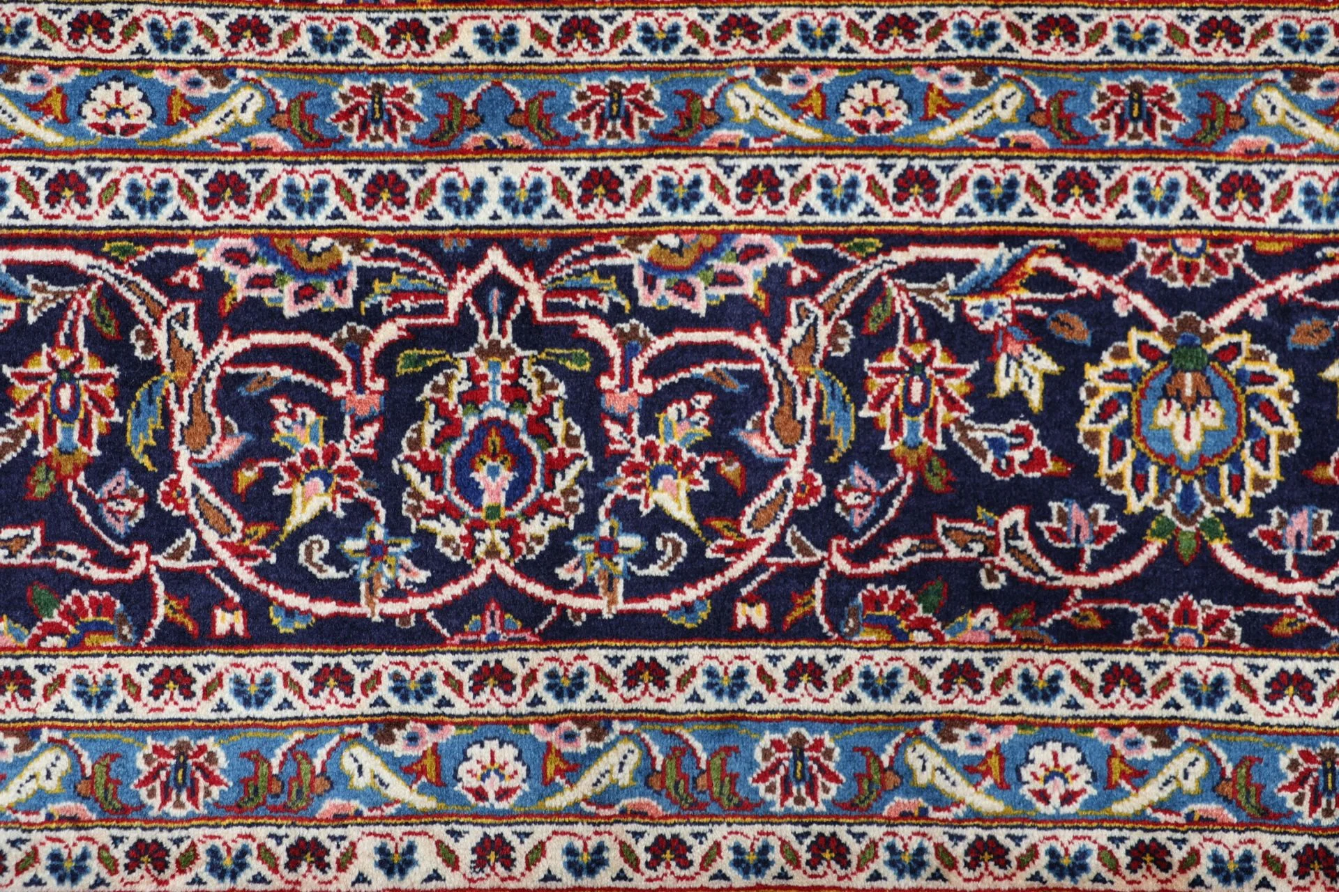 perserteppich-kashan-245-x-340-cm-schurwolle-handgeknupft-16 Kashan Perserteppich 245 × 340 cm aus Wolle, handgeknüpft