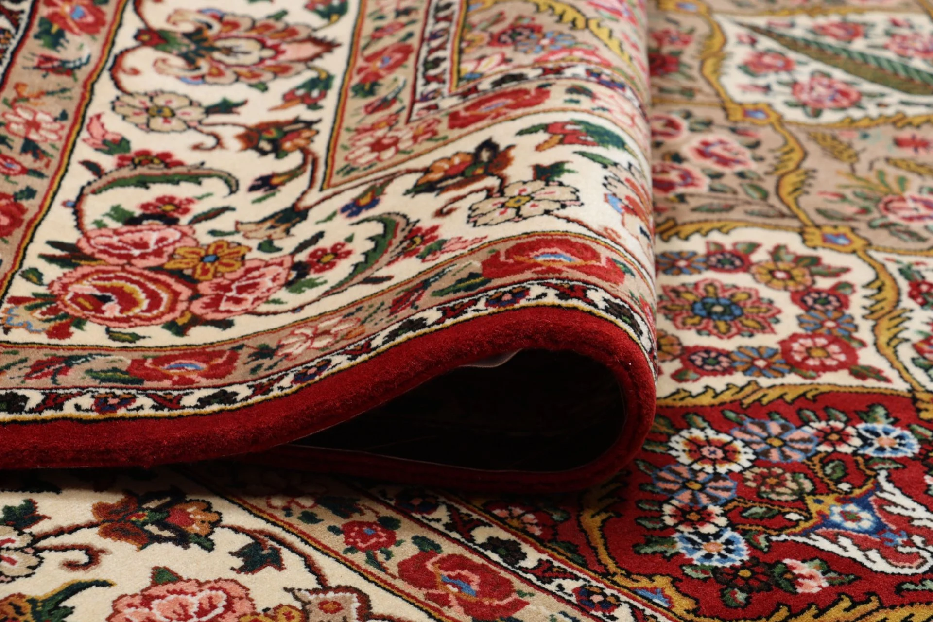 Bakhtiari Perserteppich aus Iran, 218 × 312 cm