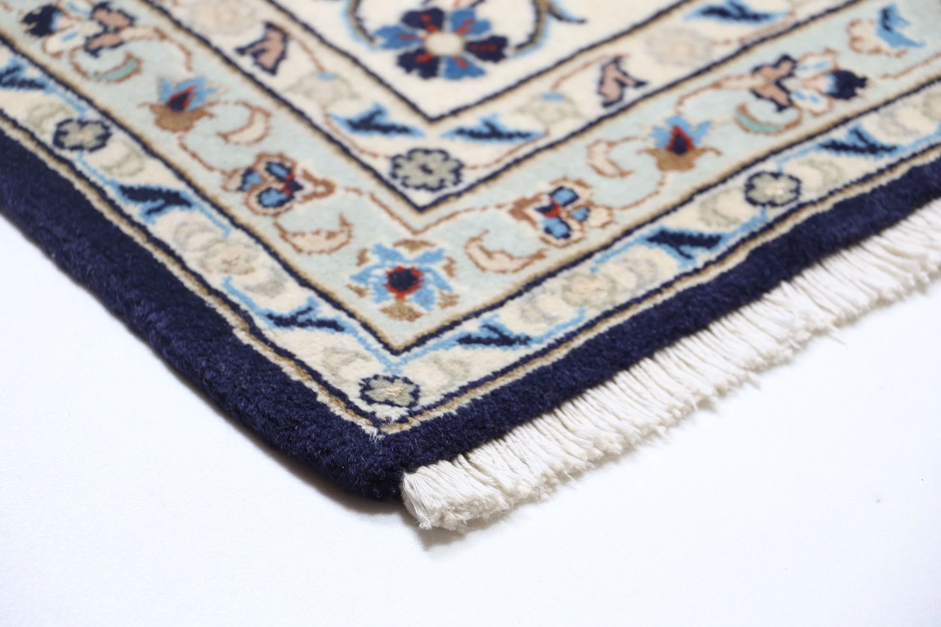 perserteppich-kashan-244-x-354-cm-schurwolle-seide-handgeknupft-23 Kashan Perserteppich aus Iran, 244 × 354 cm