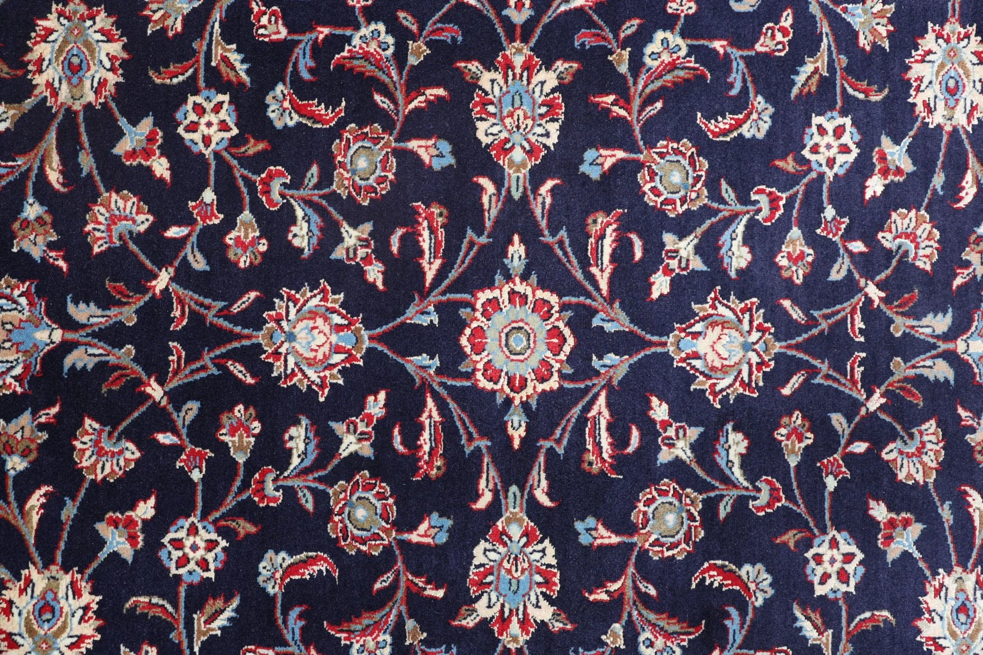 perserteppich-kashan-244-x-354-cm-schurwolle-seide-handgeknupft-26 Kashan Perserteppich aus Iran, 244 × 354 cm