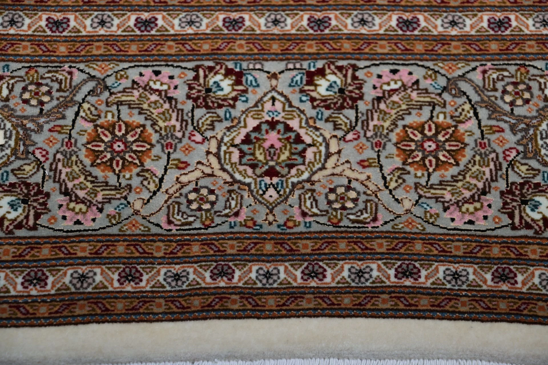 Handgeknüpfter Täbriz Perserteppich, 202 × 246 cm, Wolle & Seide