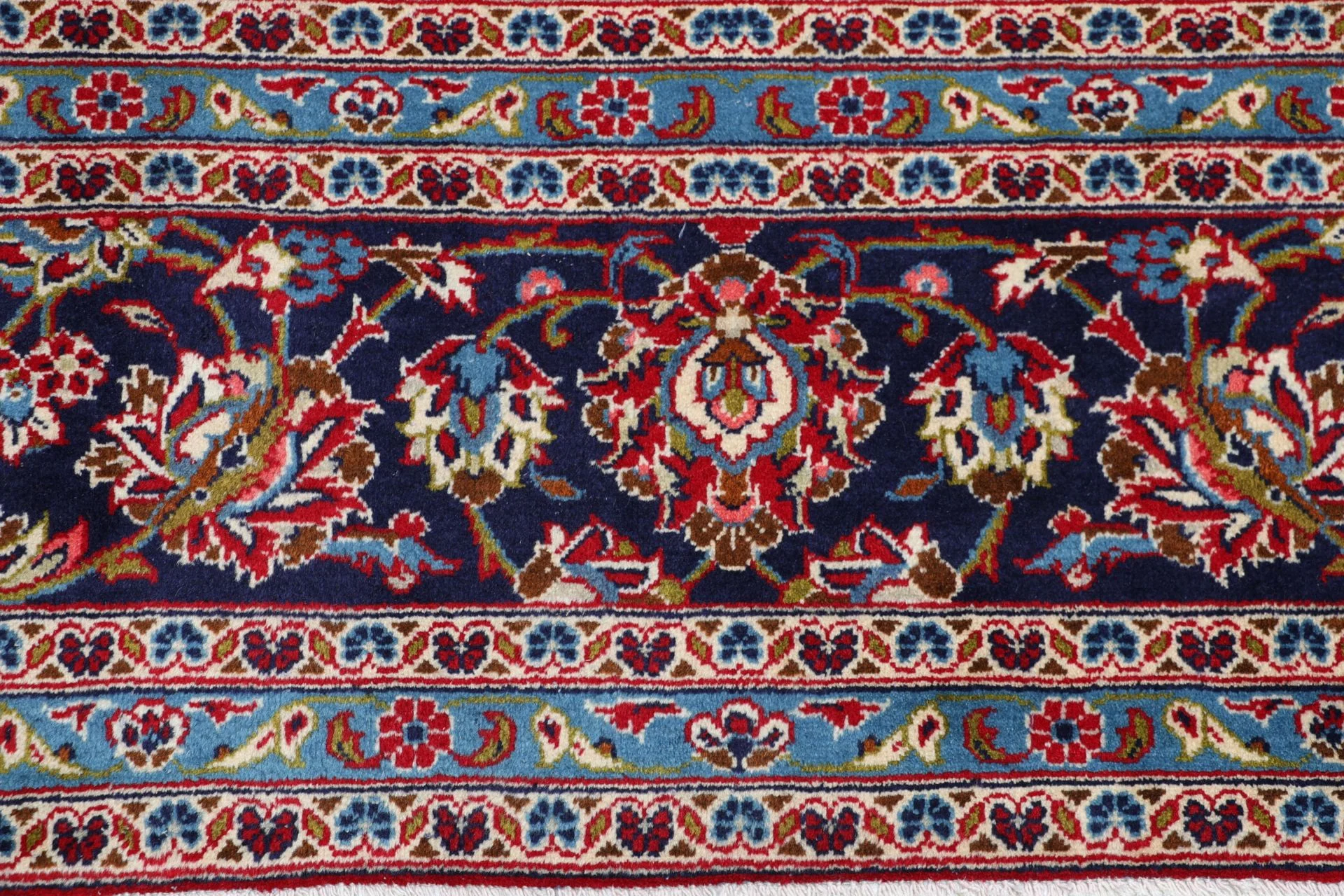 Handgeknüpfter Kashan Perserteppich 252 × 345 cm