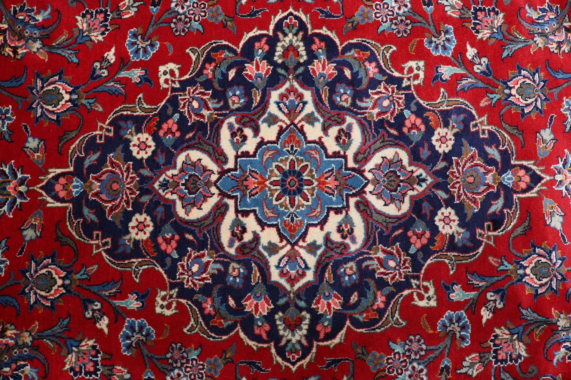 perserteppich-kashan-243-x-352-cm-schurwolle-handgeknupft-8 Kashan Perserteppich aus Iran, 243 × 352 cm