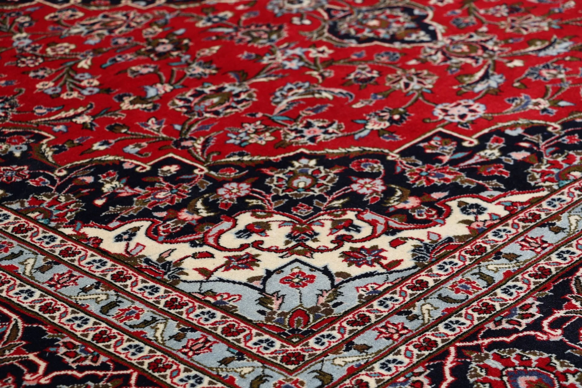 Handgeknüpfter Kashan Perserteppich, 245 × 345 cm, Wolle