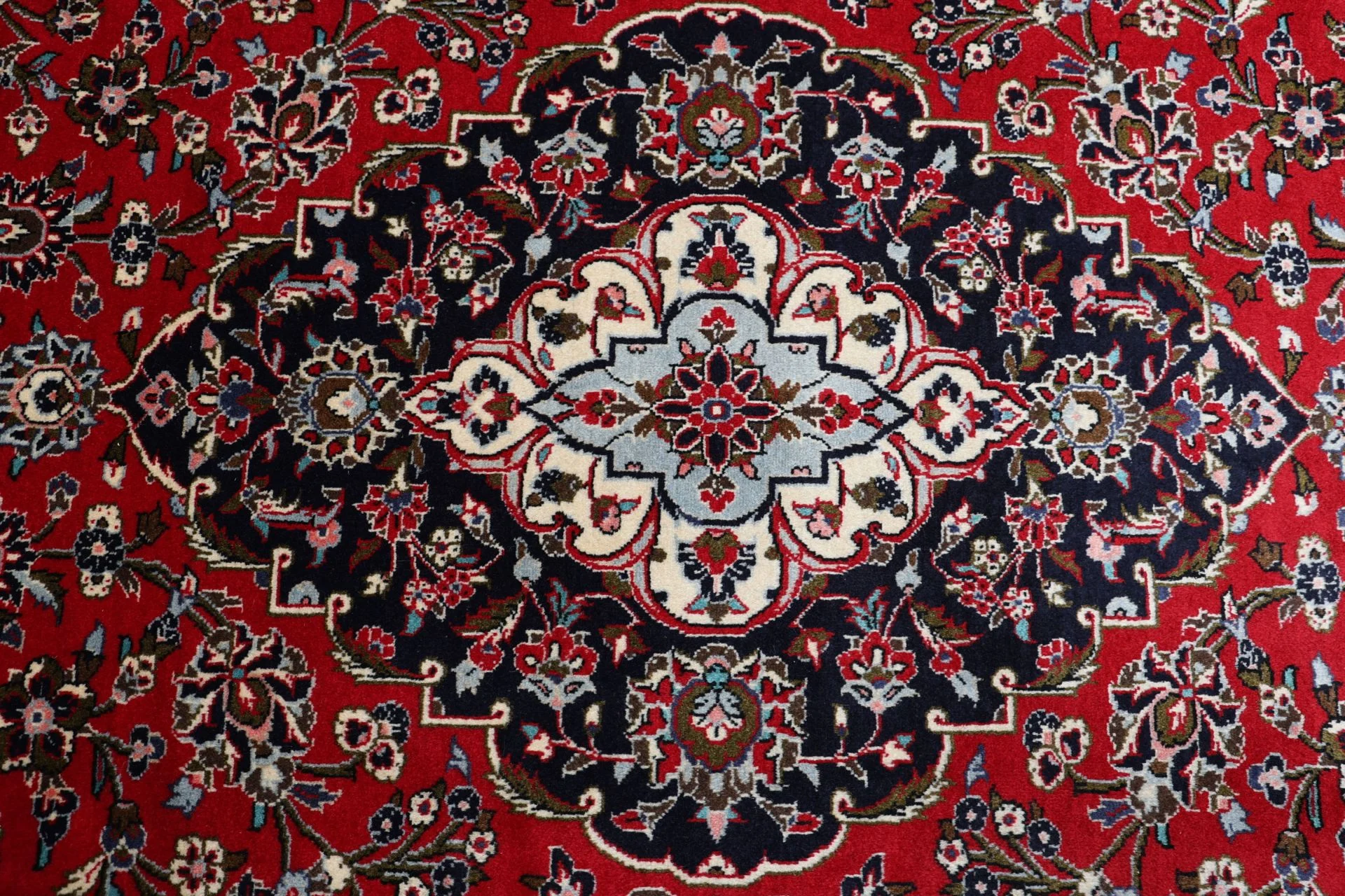 Handgeknüpfter Kashan Perserteppich, 245 × 345 cm, Wolle