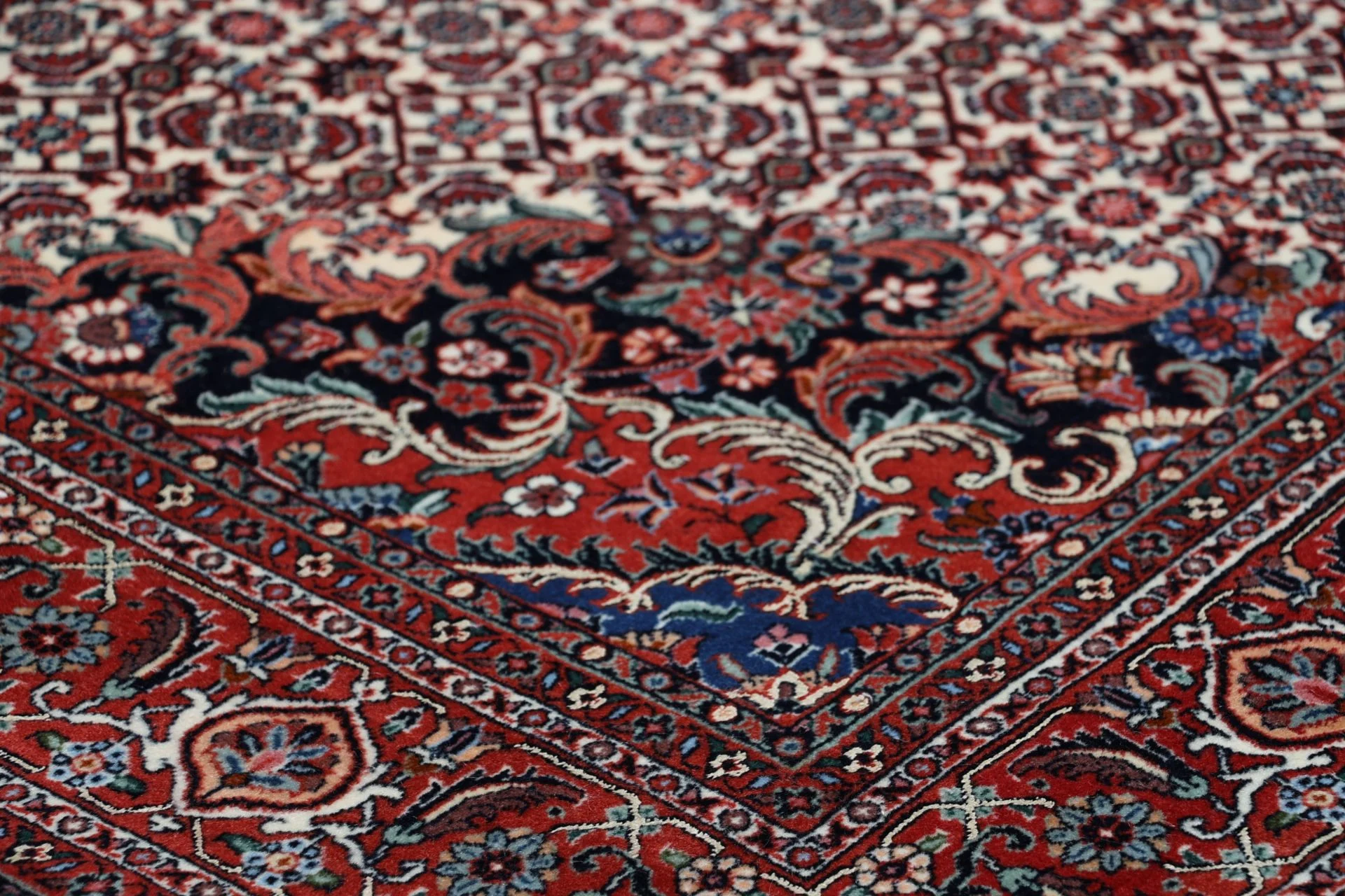 Bijar Perserteppich aus Iran, 175 × 255 cm