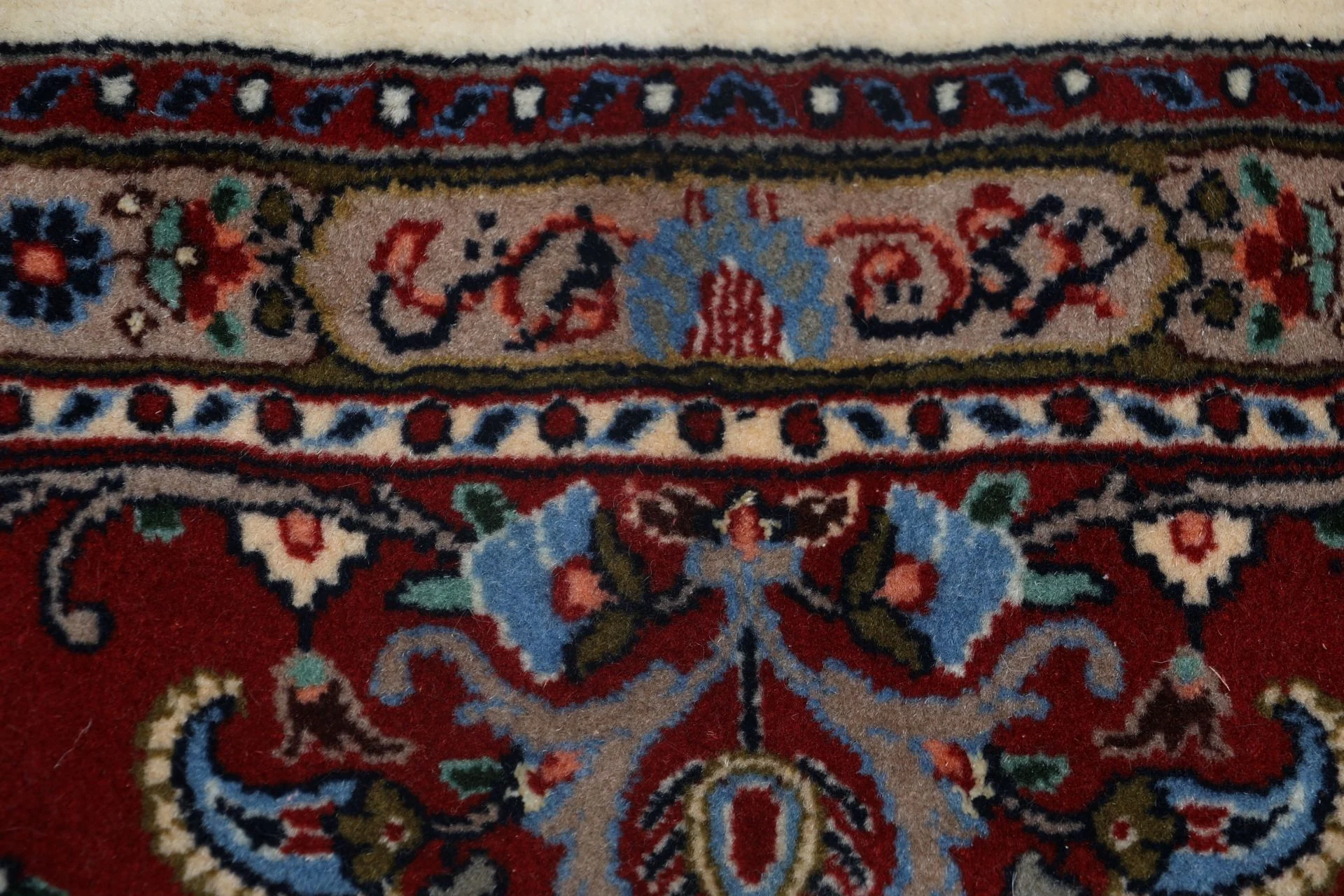 Moud Perserteppich 200 × 293 cm aus Wolle & Seide, handgeknüpft